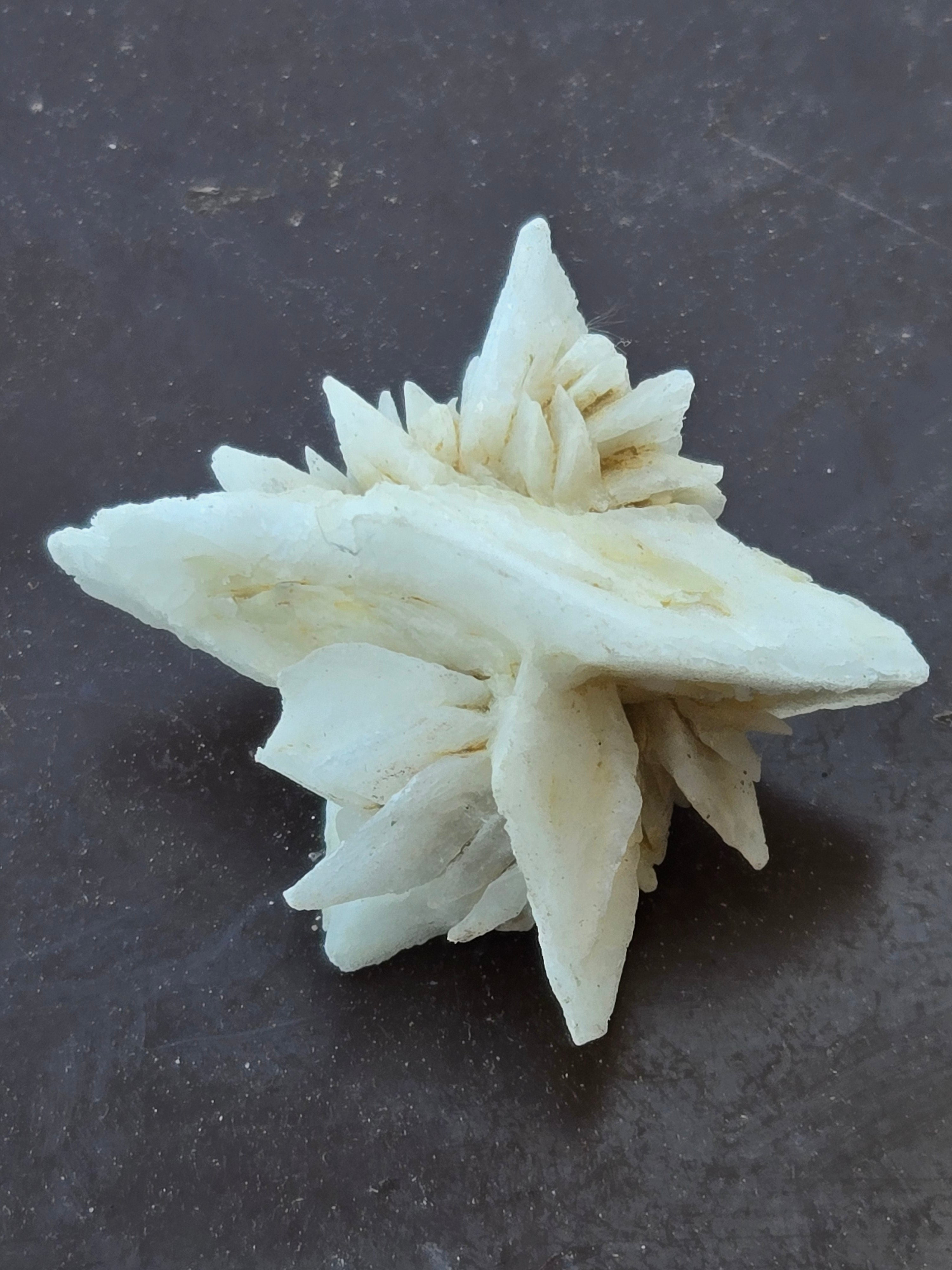 Glauberite crystals