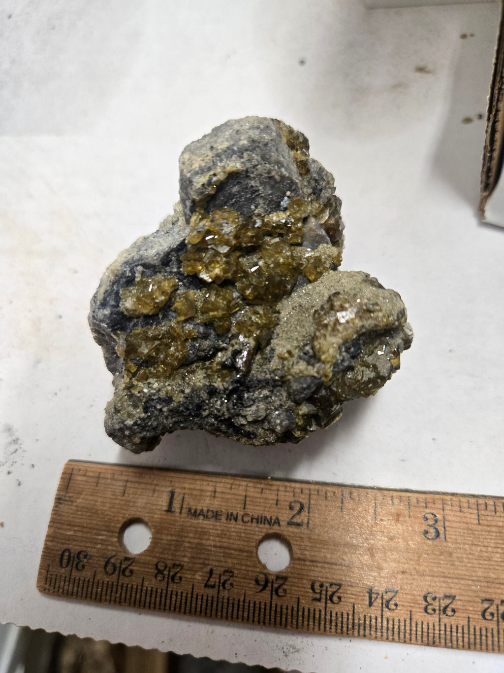 Golden barite in matrix
