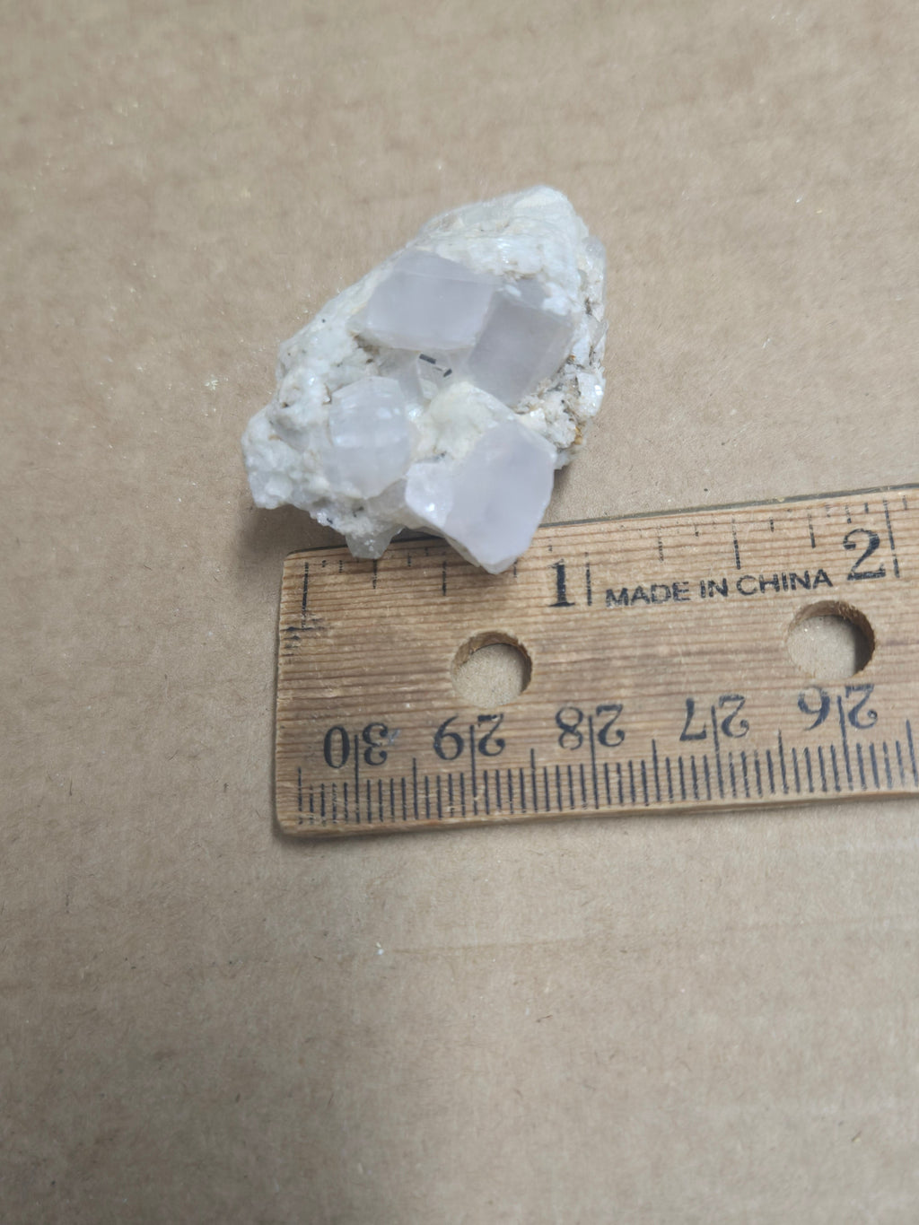 Goshenite specimen