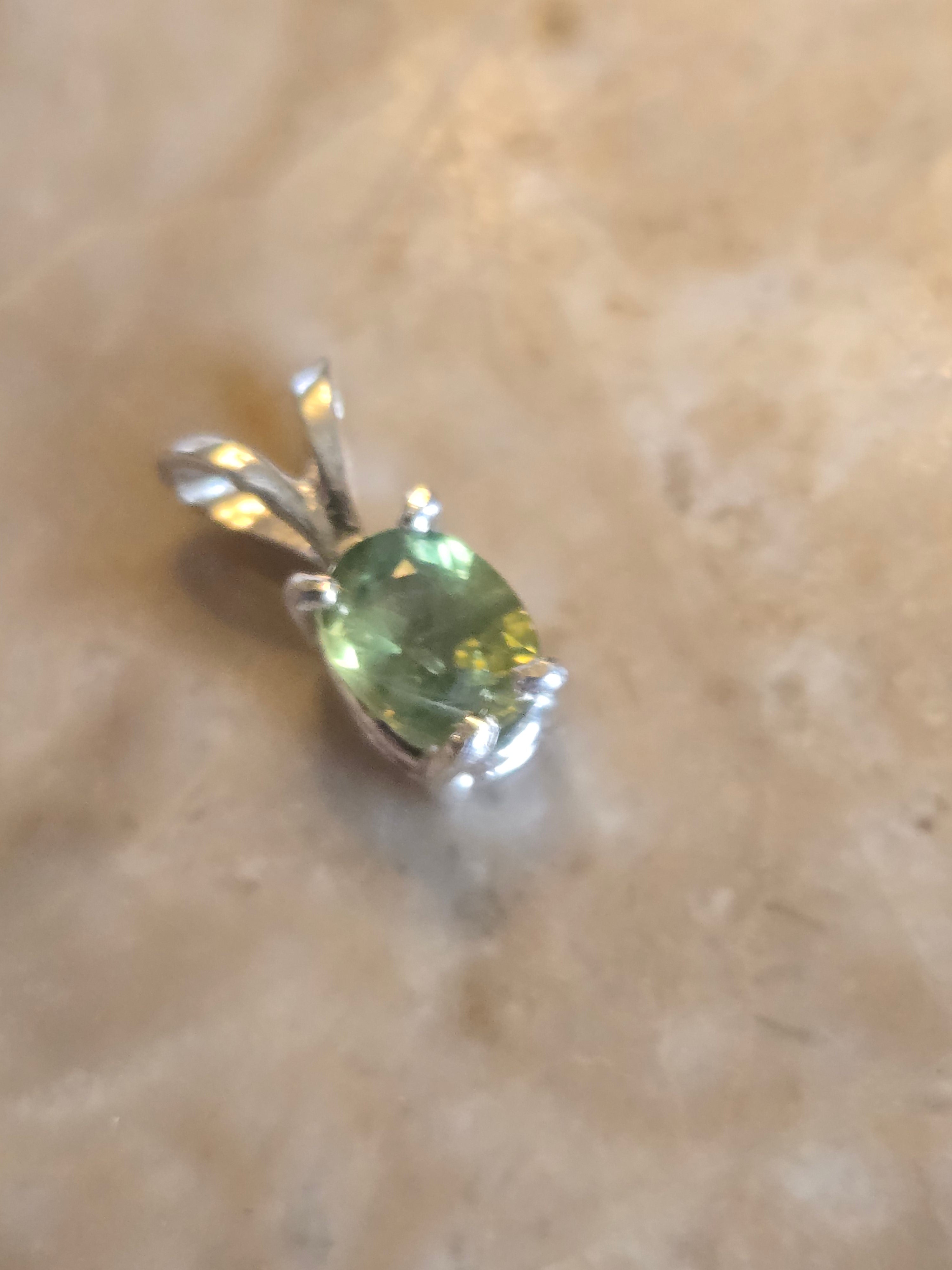 Green Australian sapphire pendant