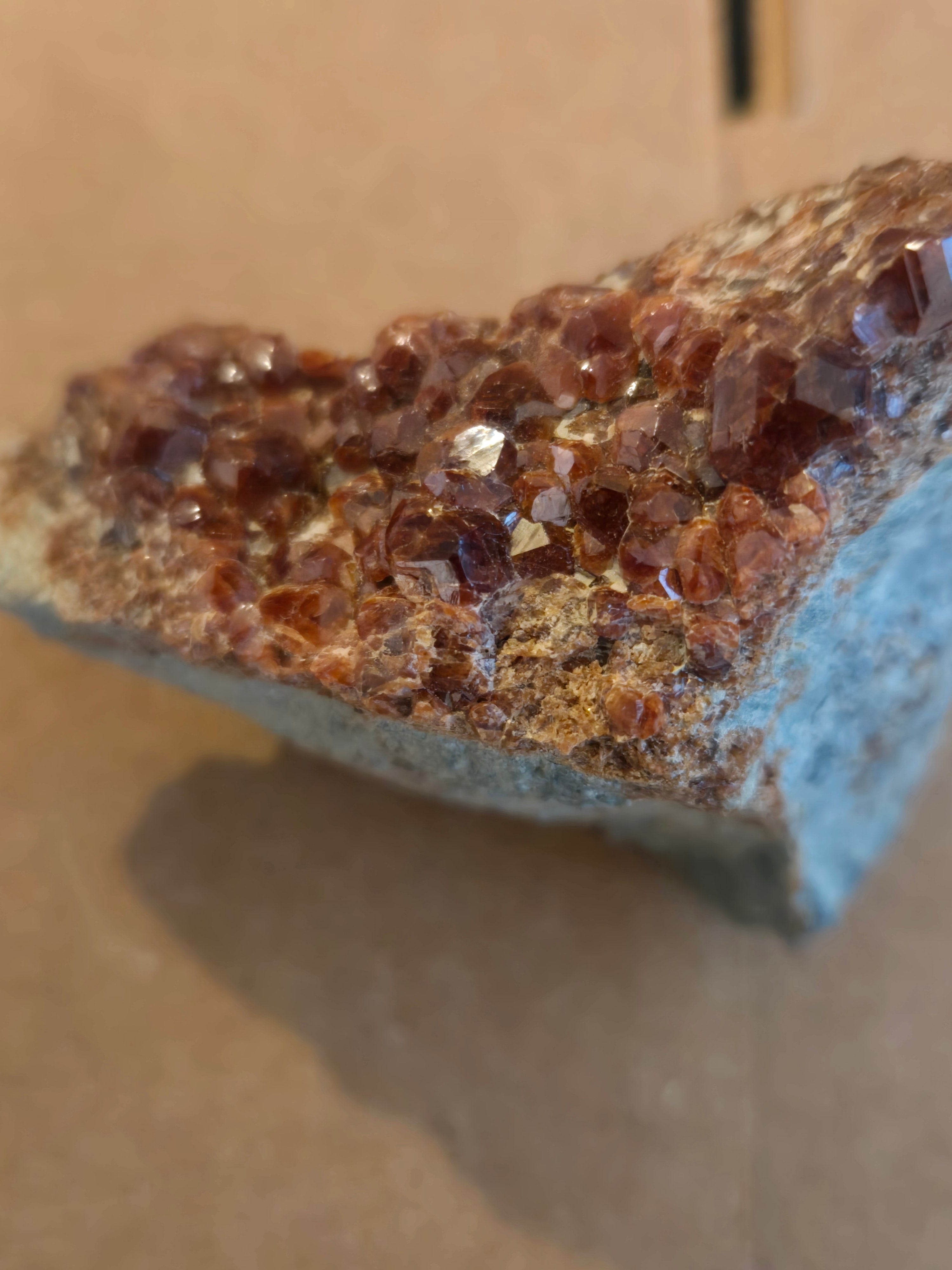 Grossular garnet and diopside