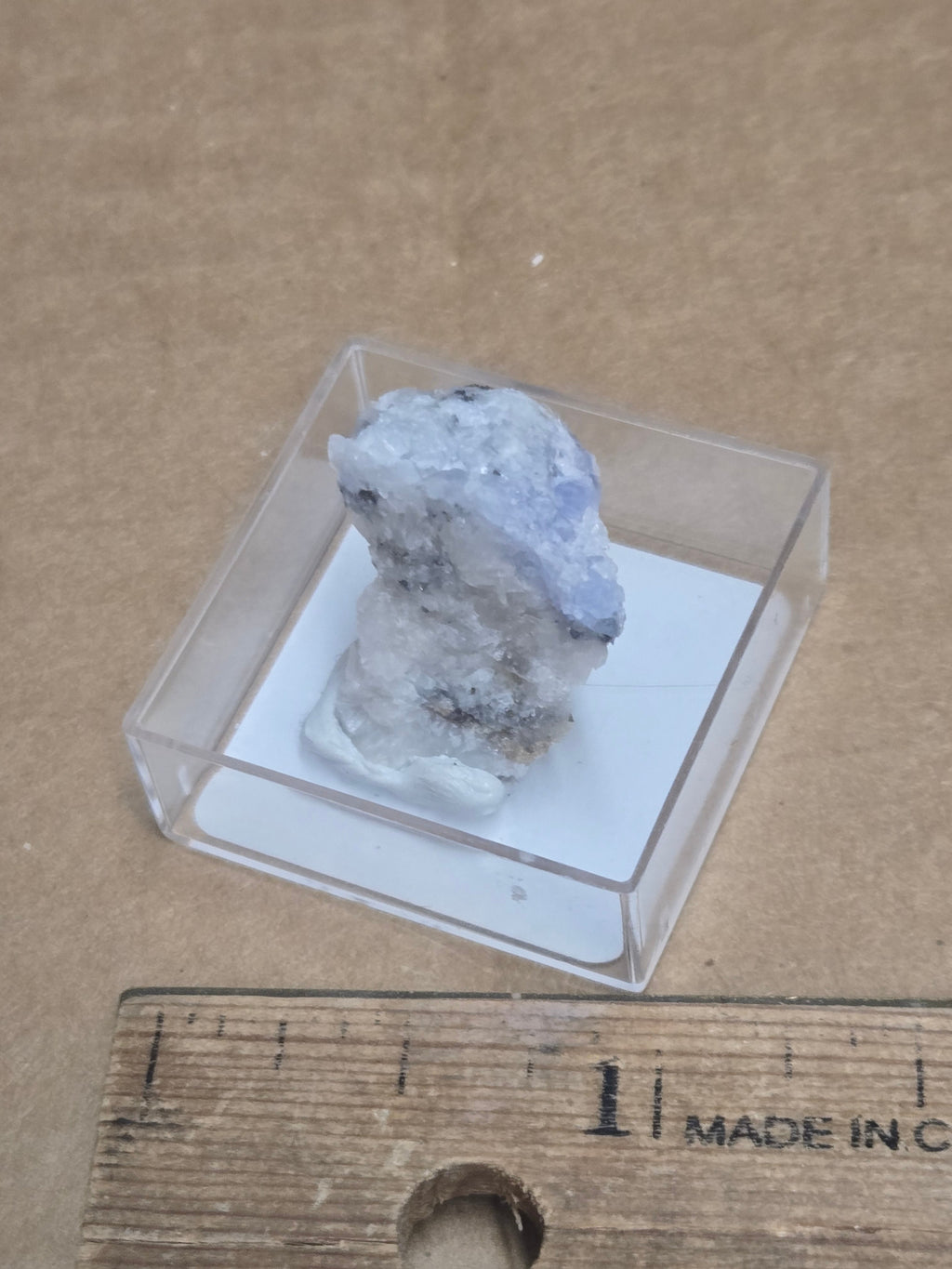 Gustavite in fluorite