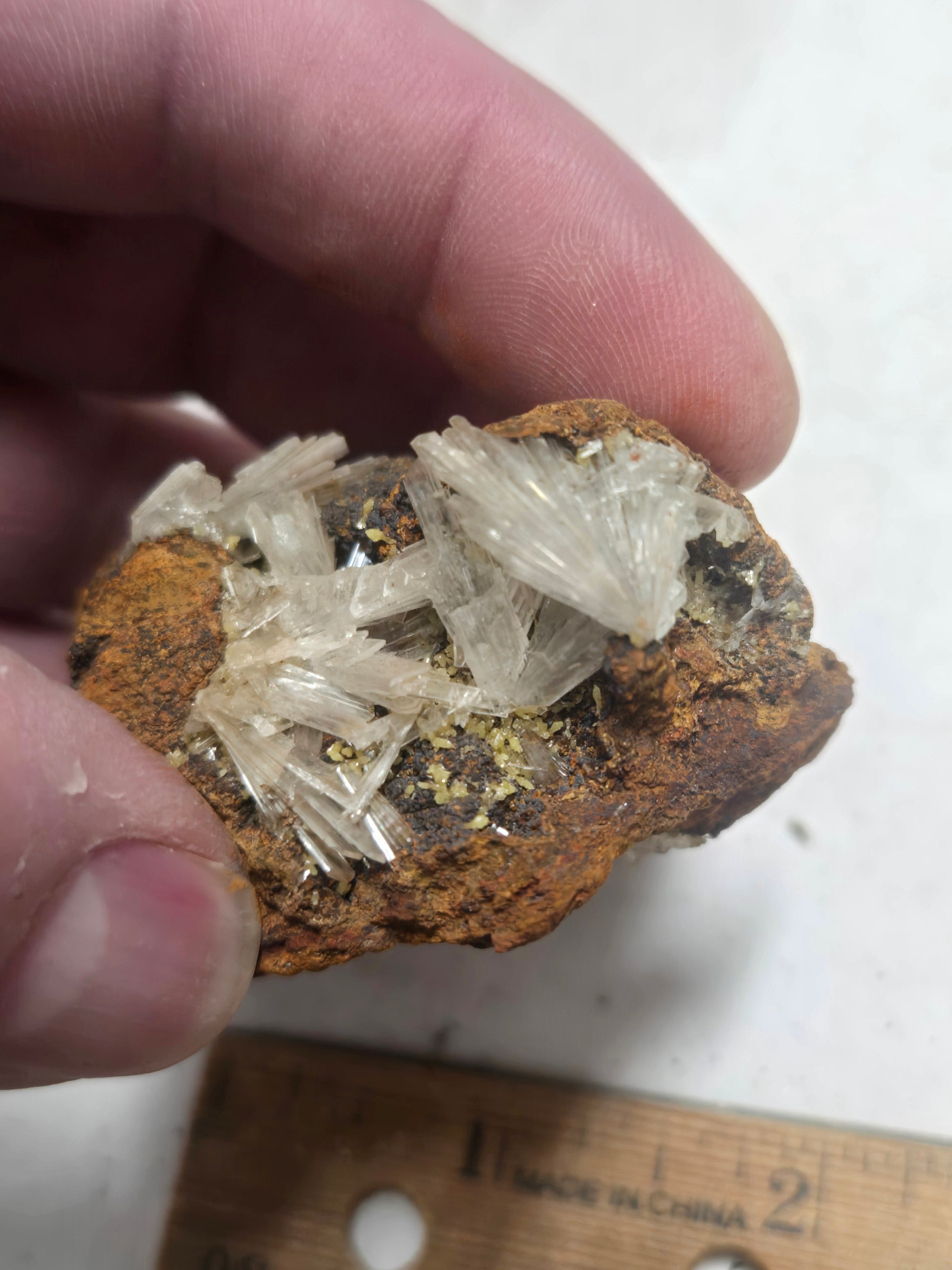 Hemimorphite and mimetite