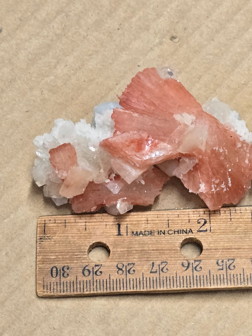 Heulandite specimen red