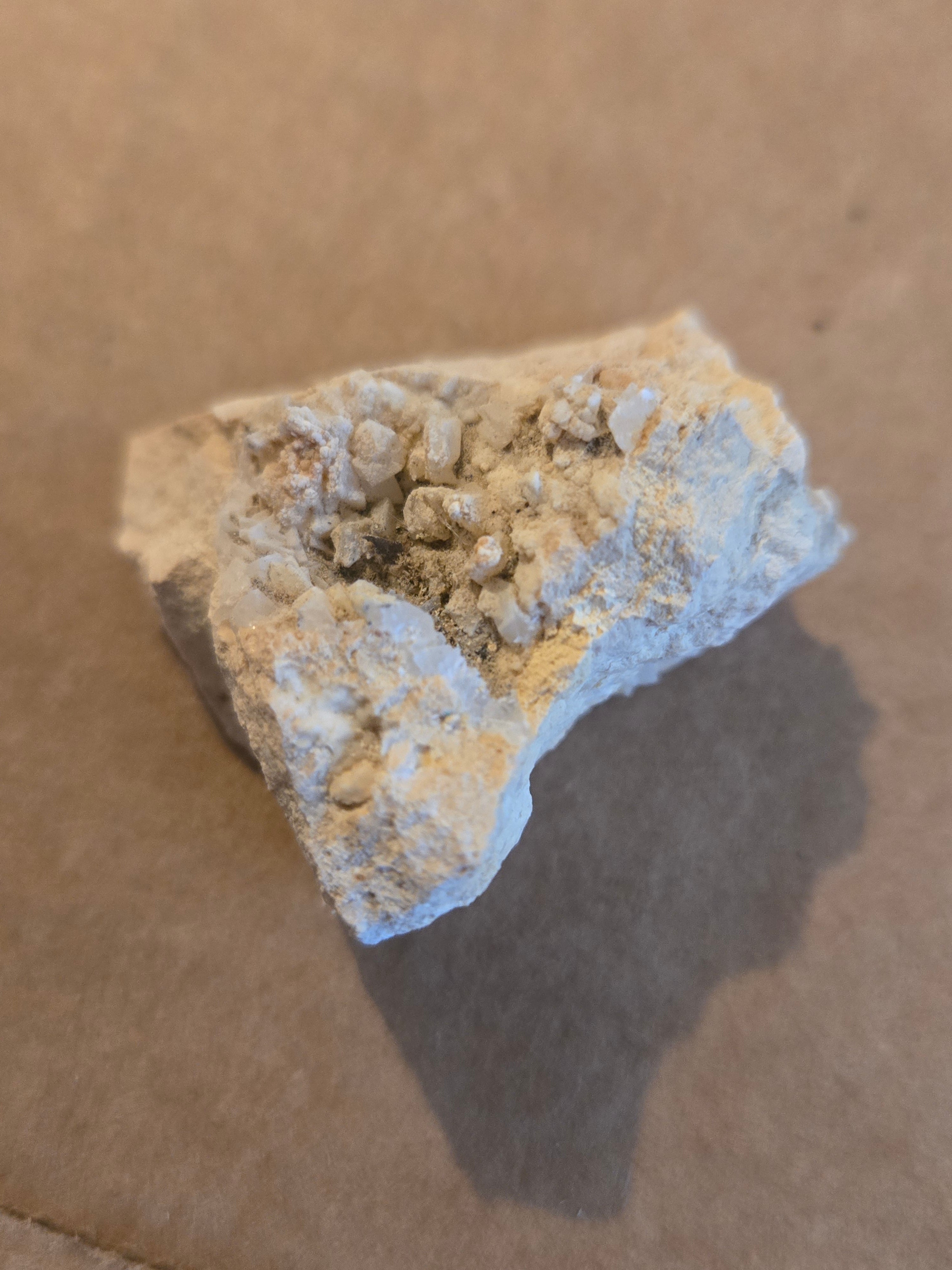 Huntite on Magnesite