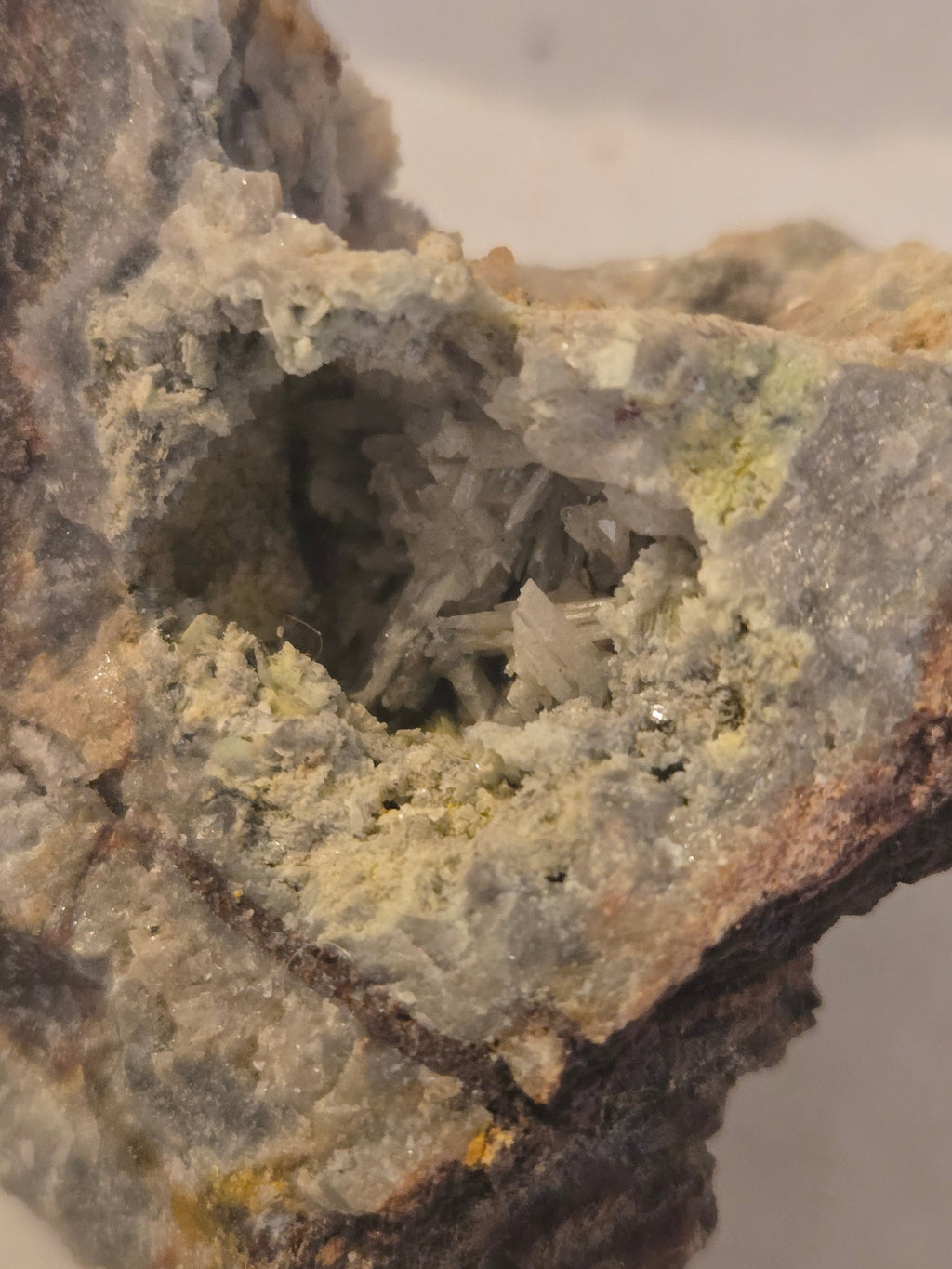 Hydrocerussite w cerussite