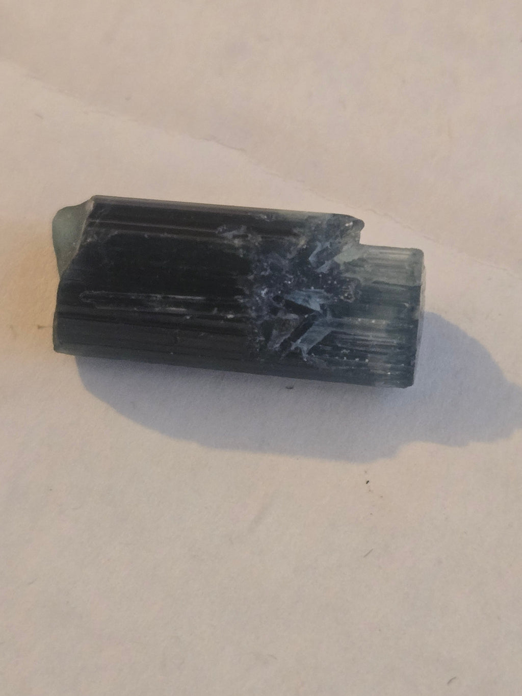 Indicolite tourmaliine