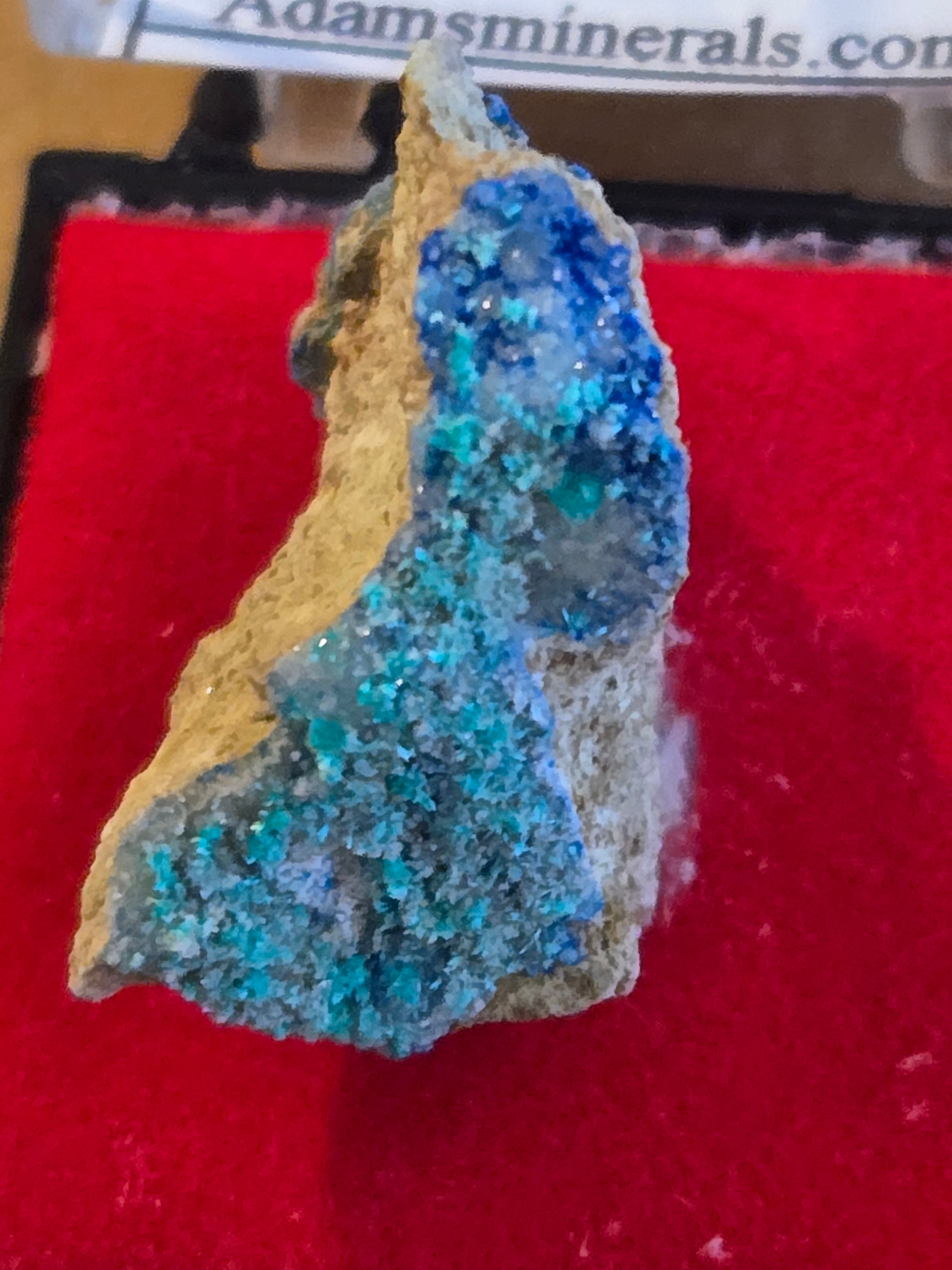 Kinoite on aurichalcite