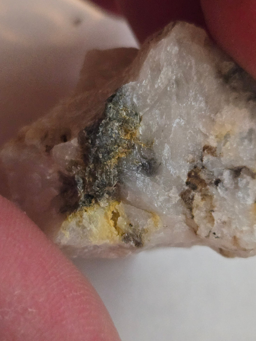Kobellite with Bindheimite