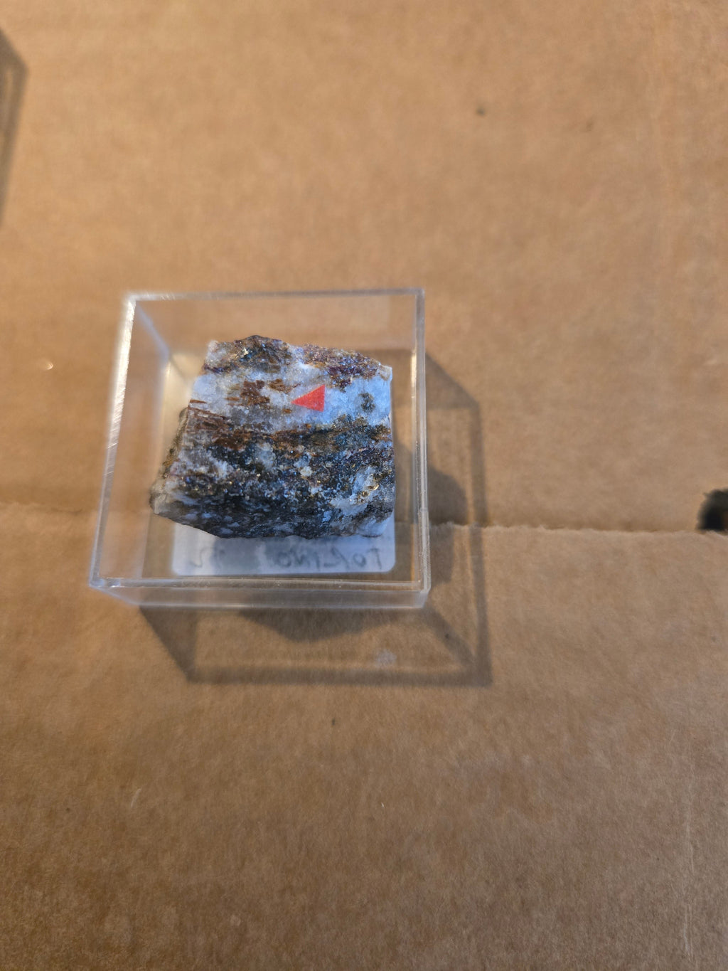 Lavoisierite sursassite
