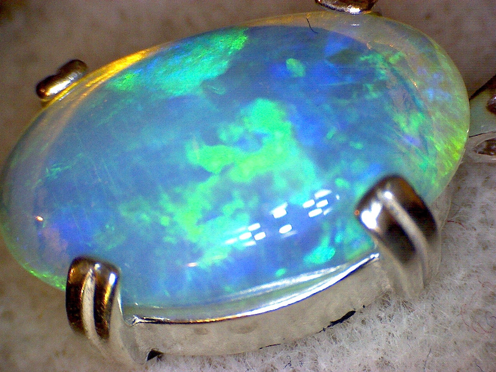 Lightning Ridge Australian Black Opal Pendant