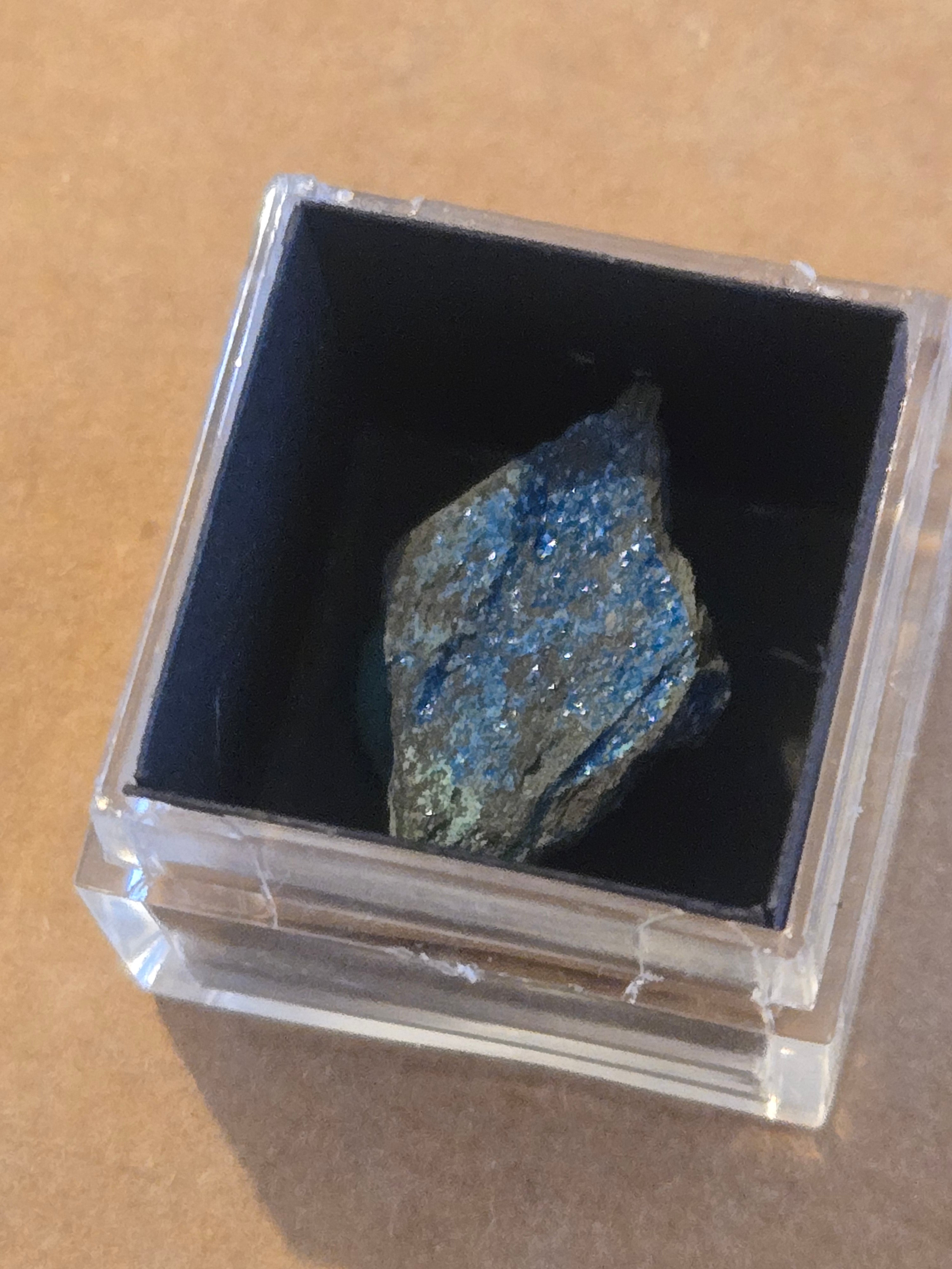 Linarite on schist