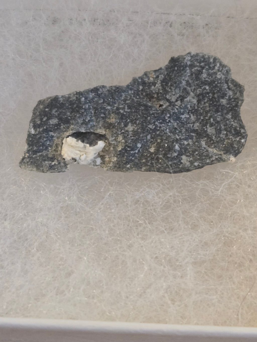 Makatite specimen