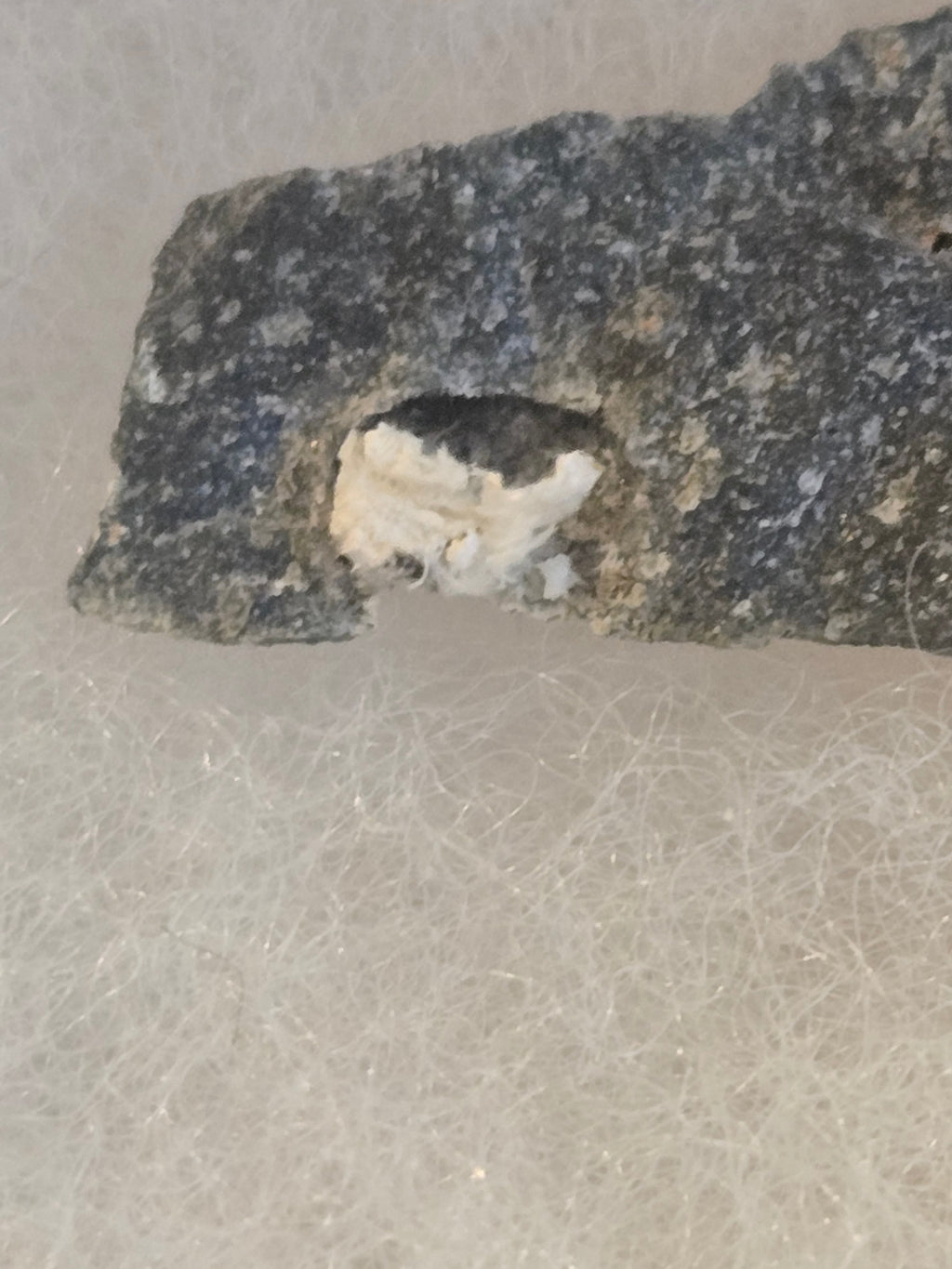 Makatite specimen