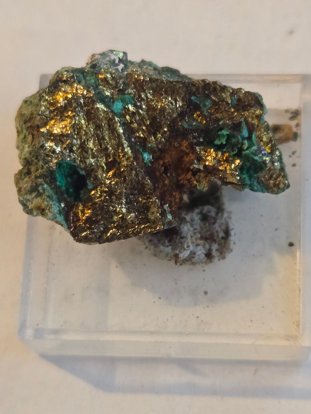 Malachite on Chalcopyrite