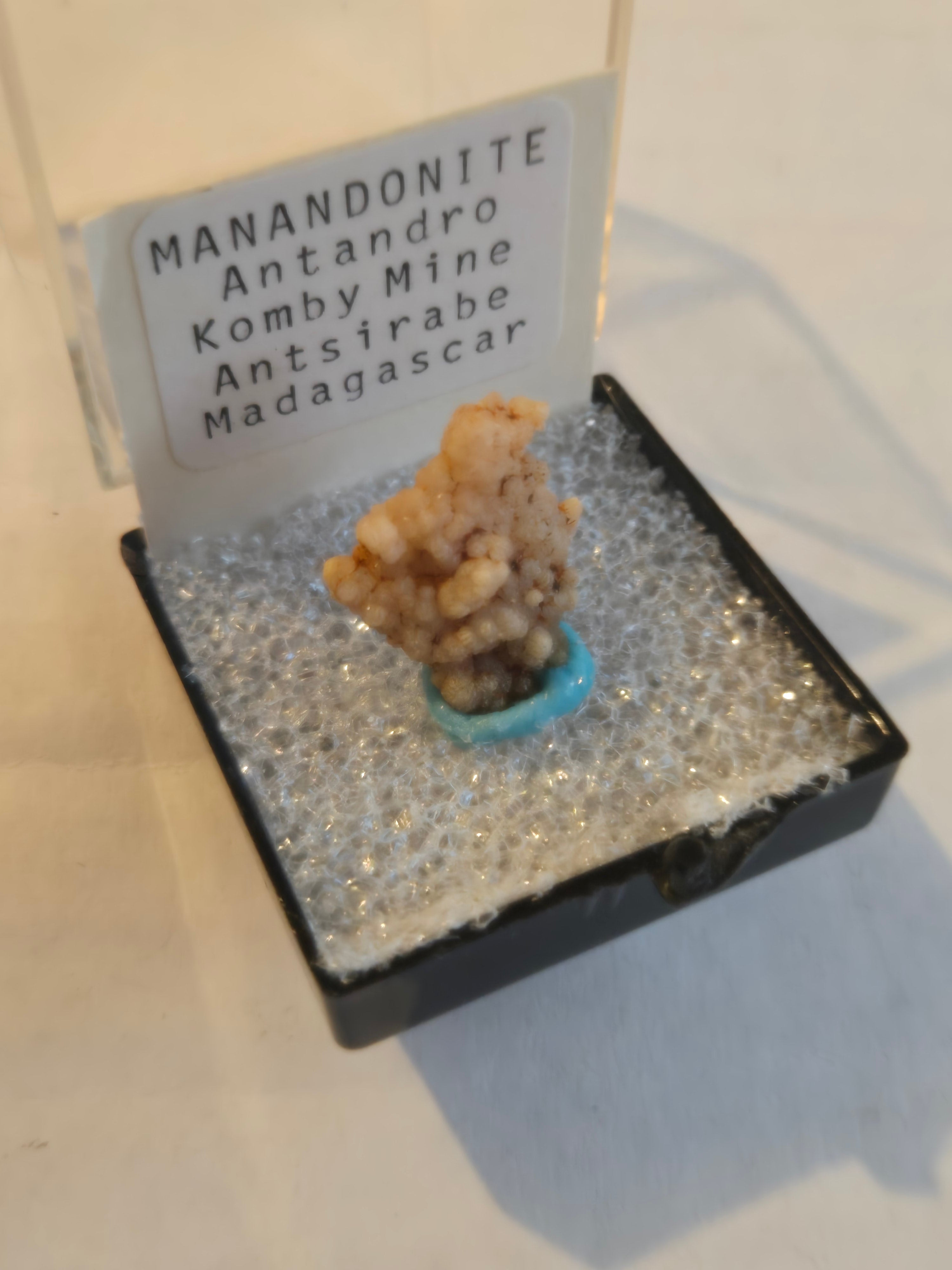 Manandonite specimen