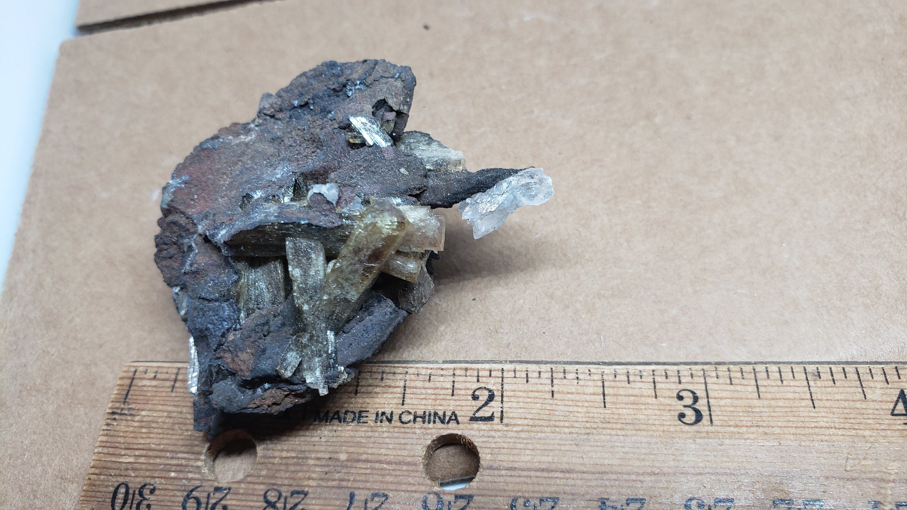 Manganoan Adamite specimen