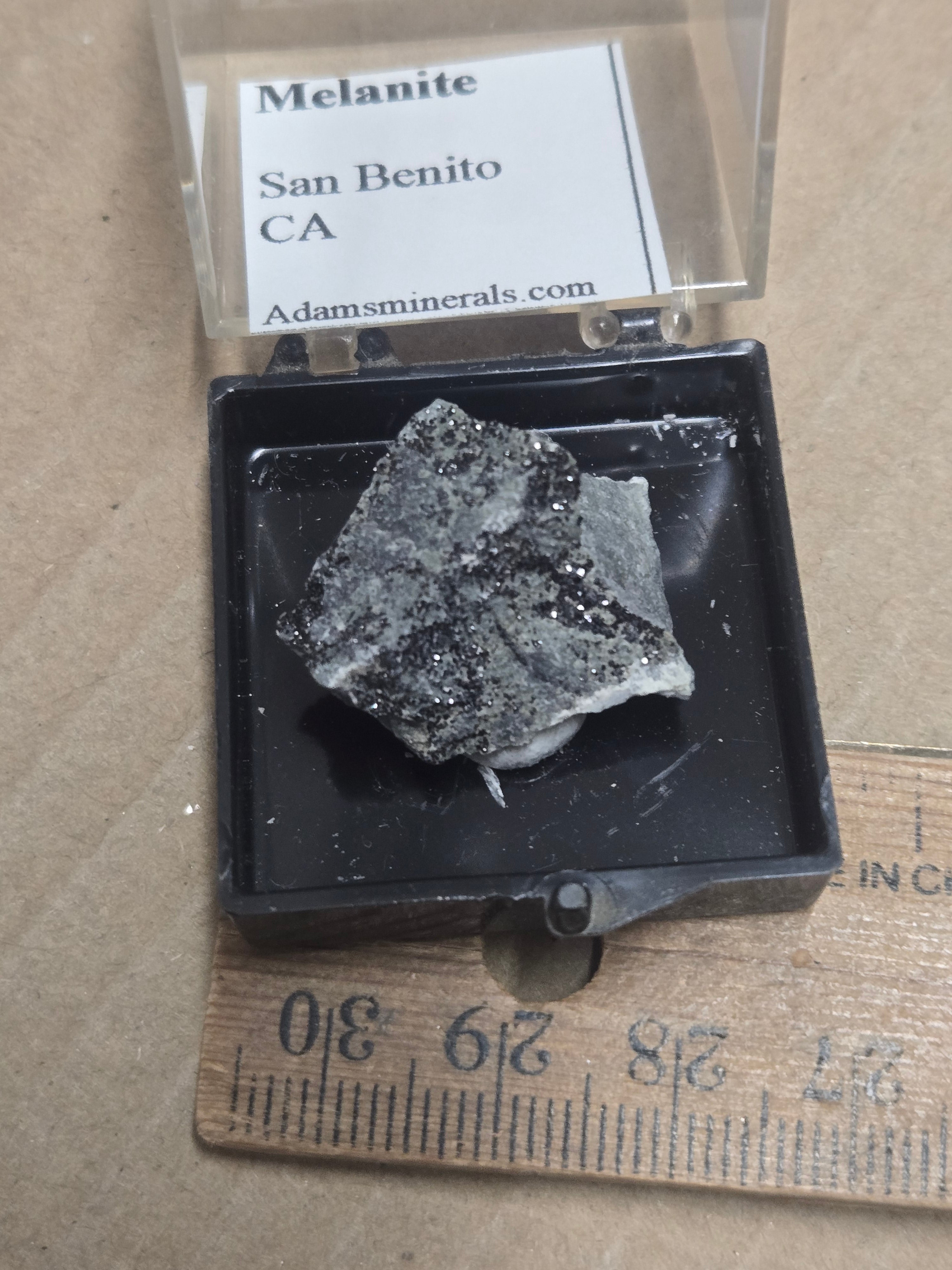 Melanite garnet