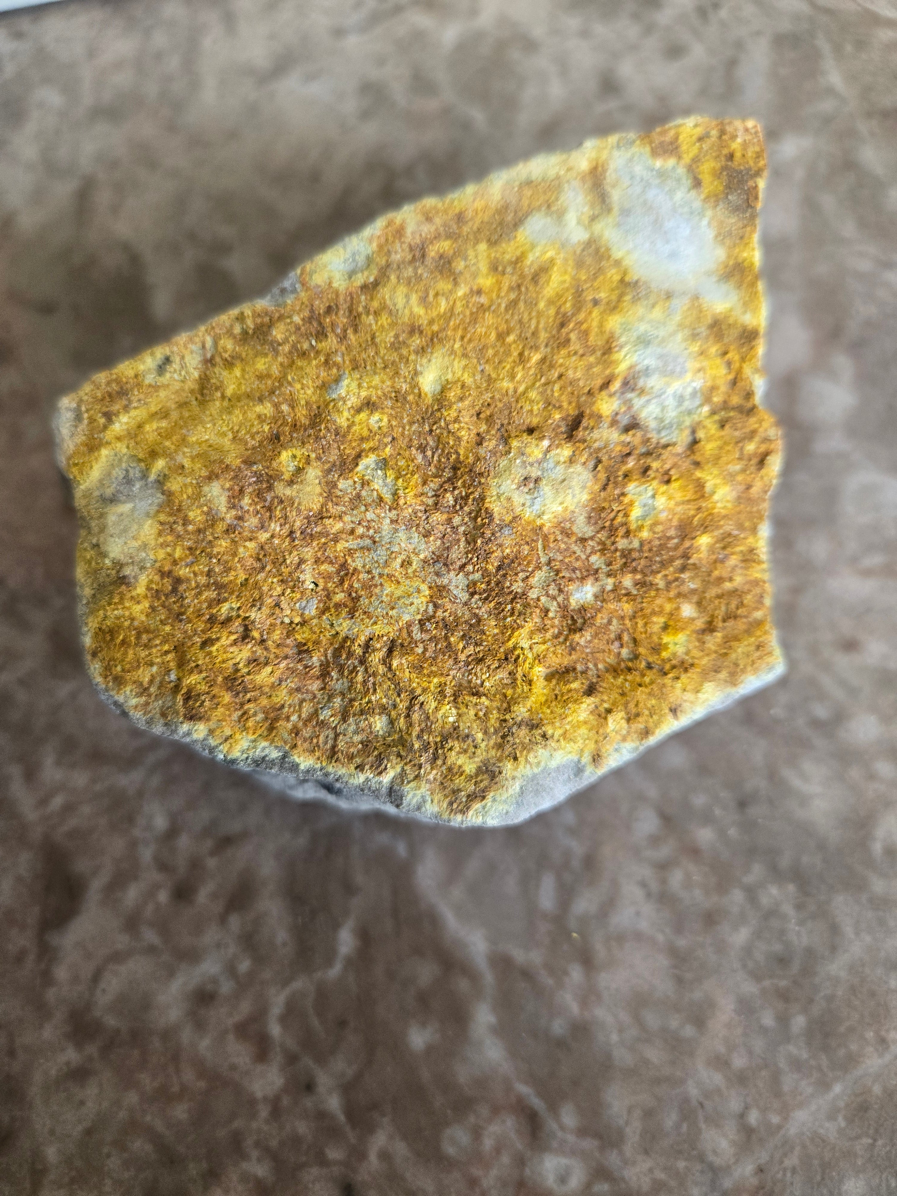Metarossite with rossite