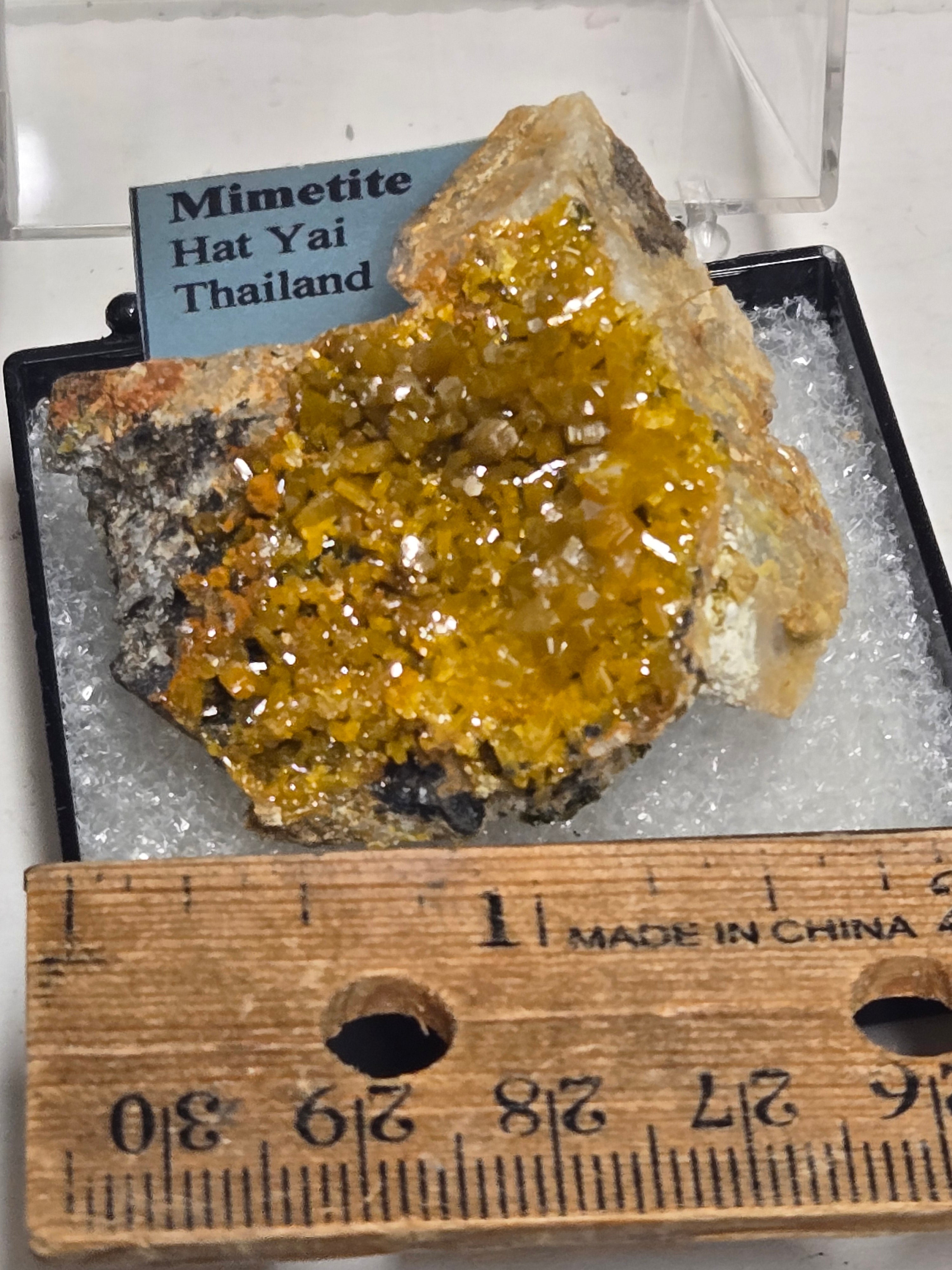 Mimetite specimen