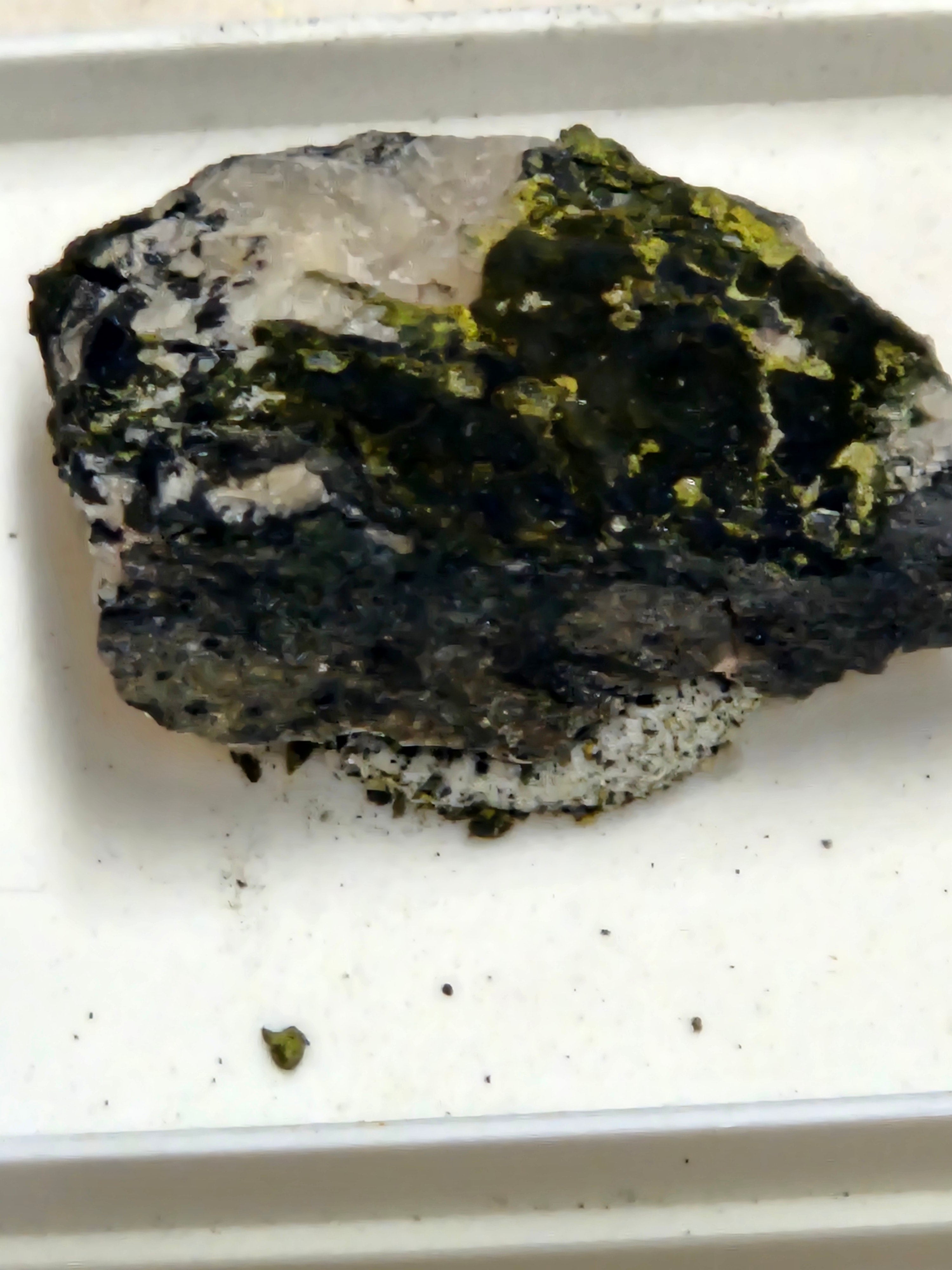Montroseite