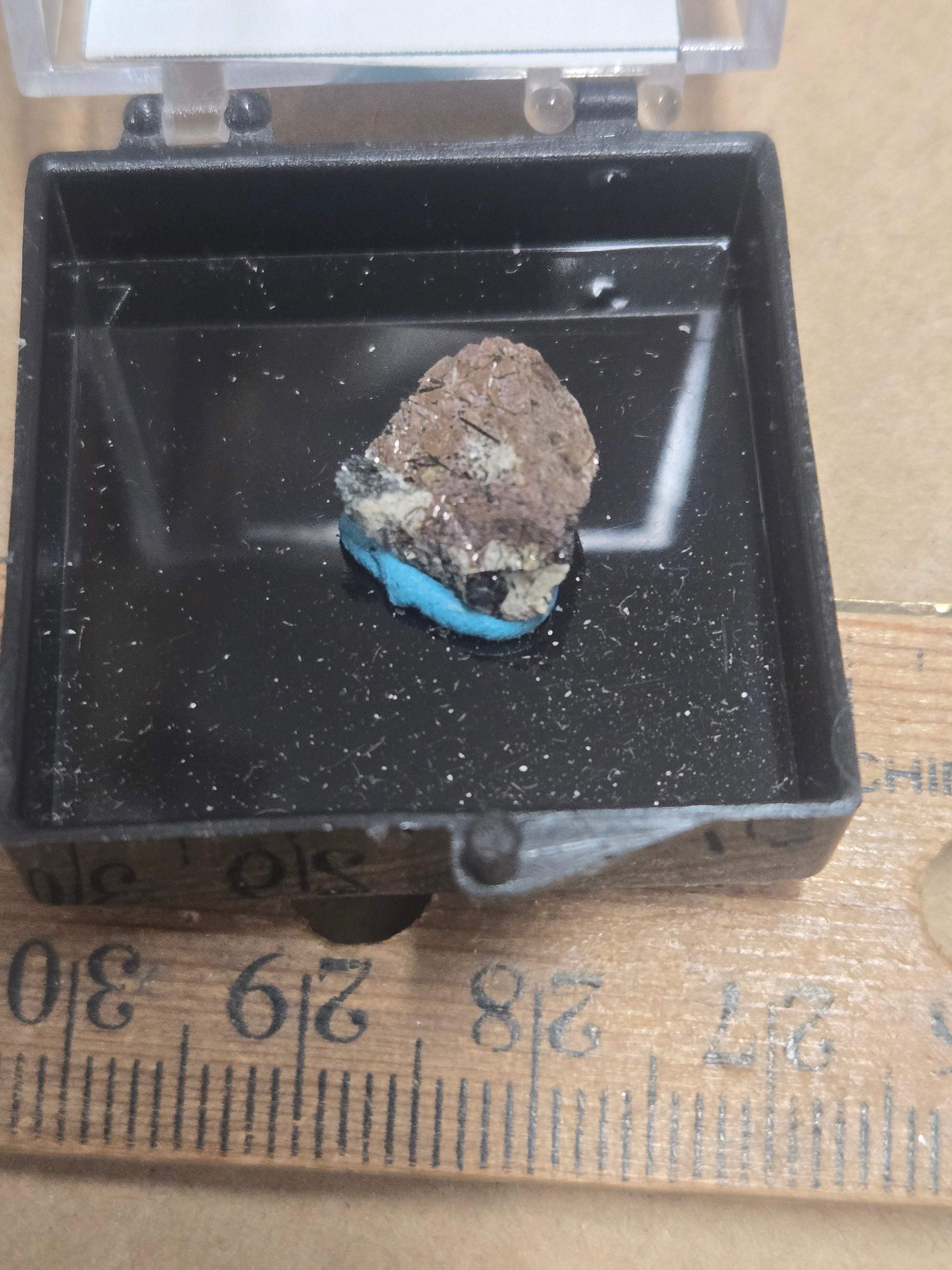 Murmanite