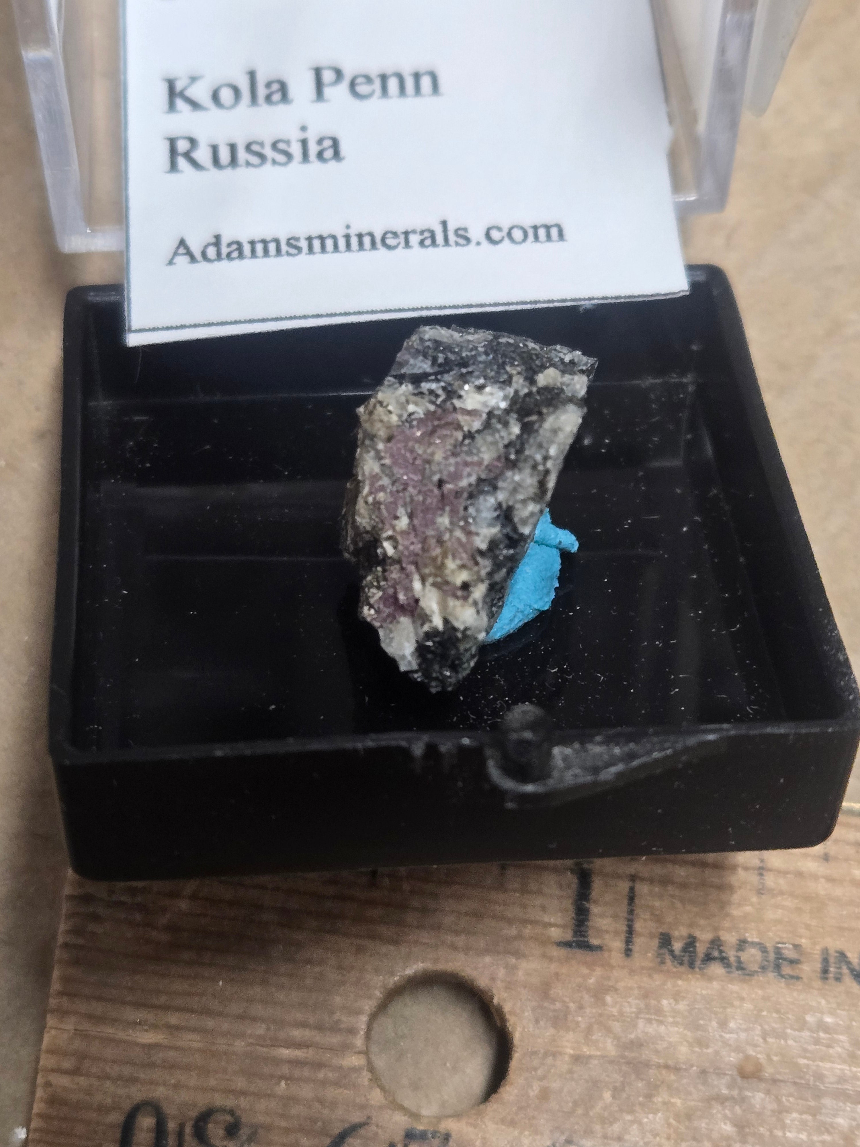 Murmanite