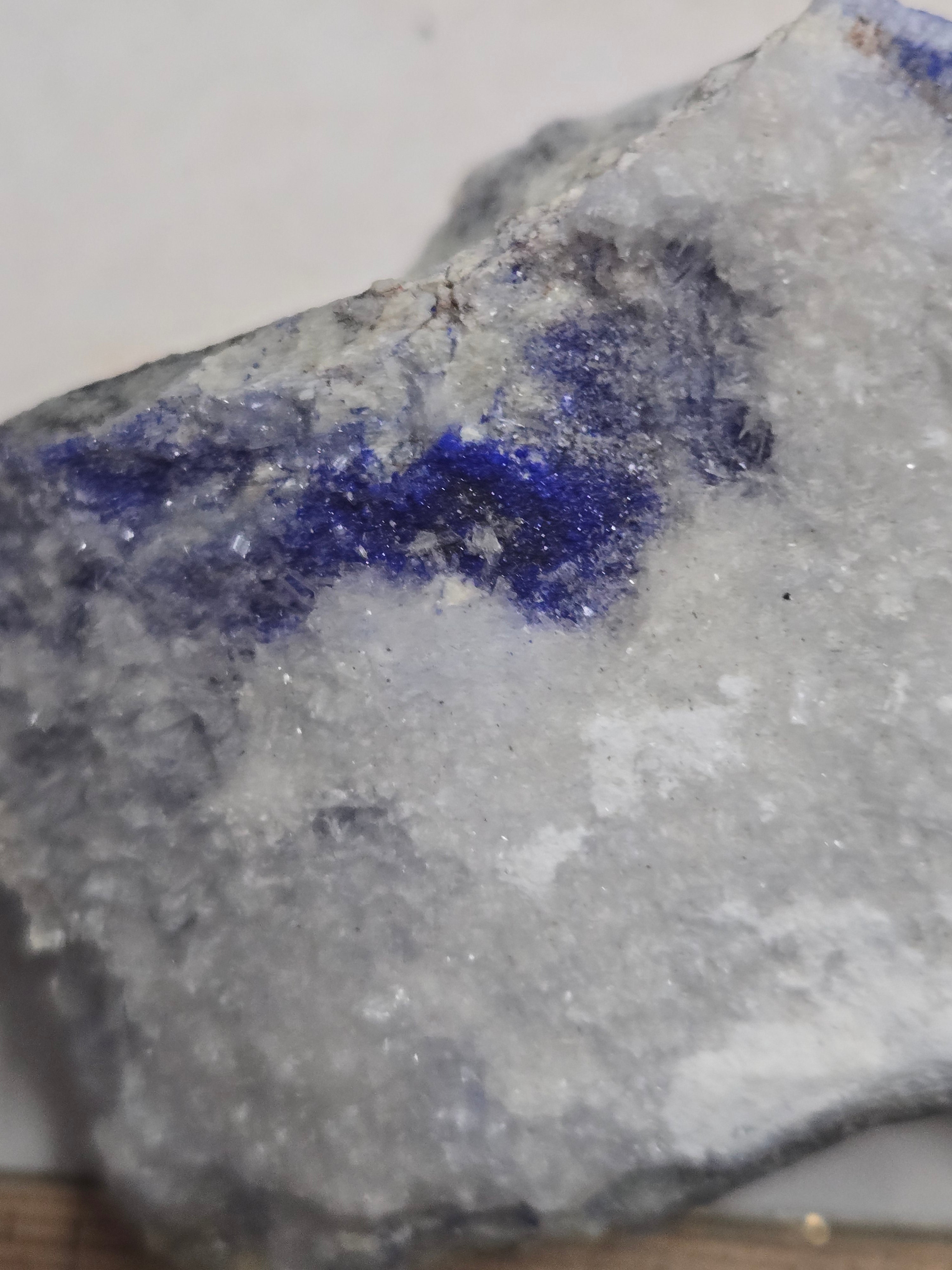 Nakauriite callaghanite hydromagnesite