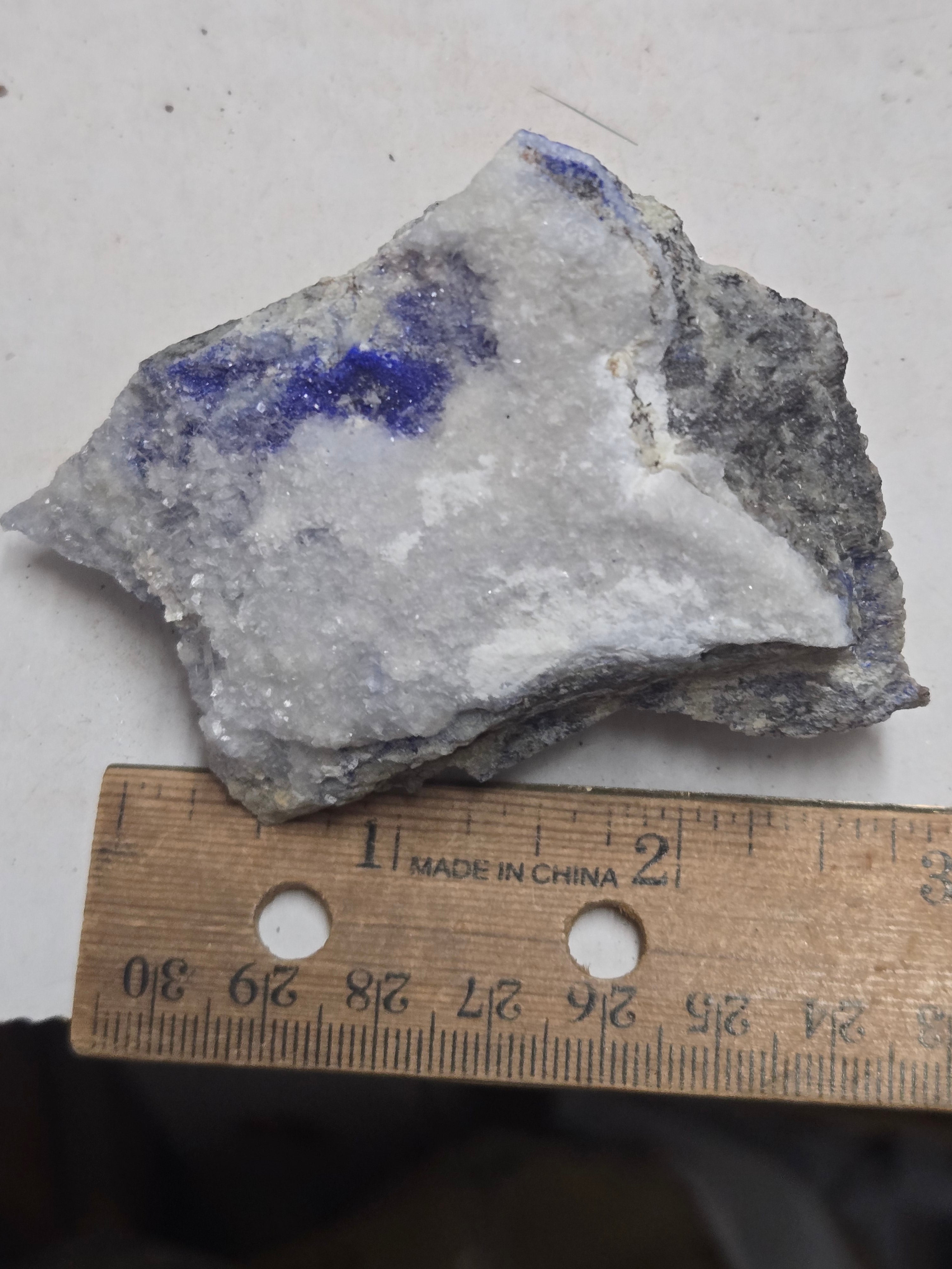 Nakauriite callaghanite hydromagnesite