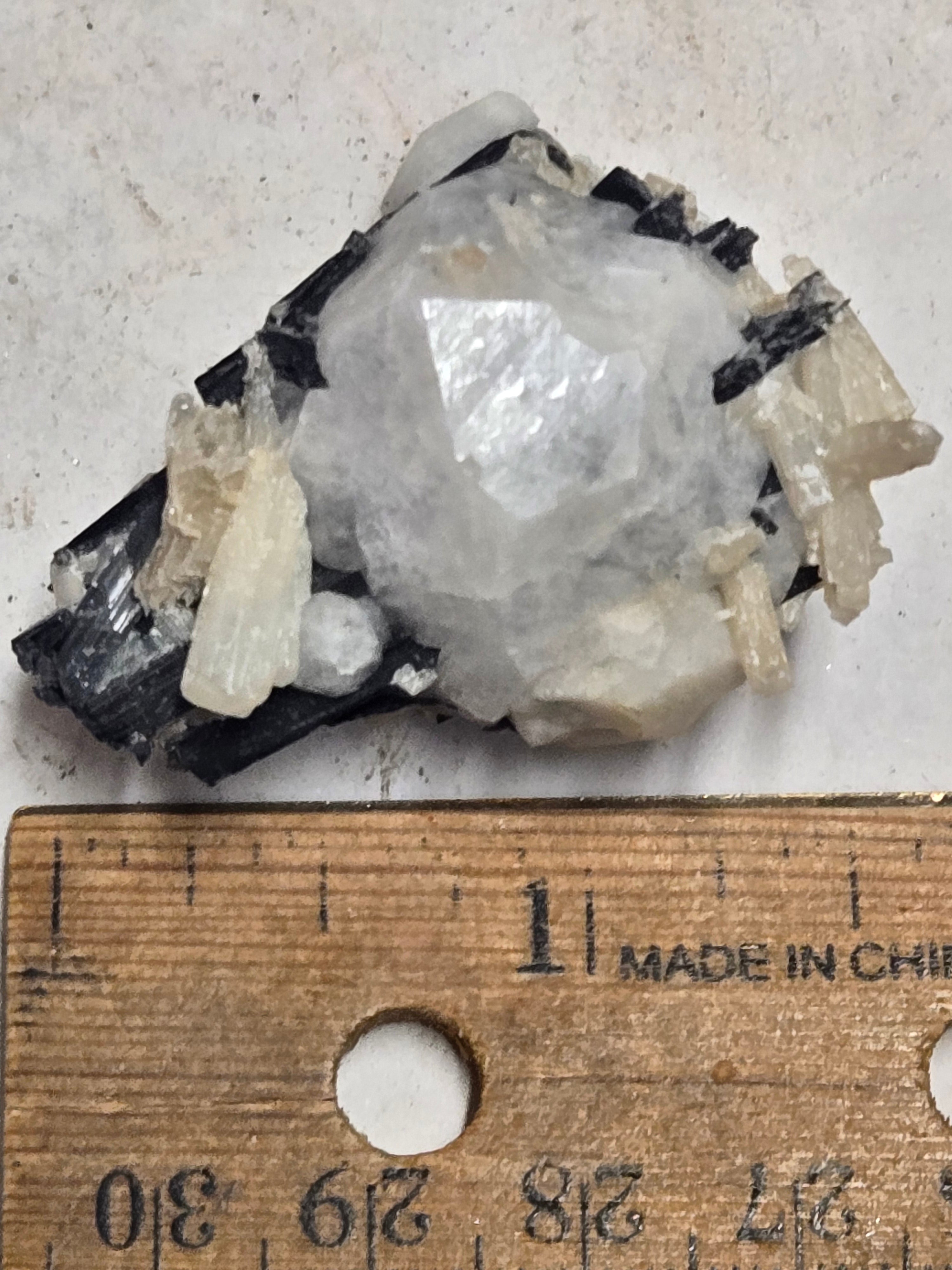Natrolite analcime aegirine