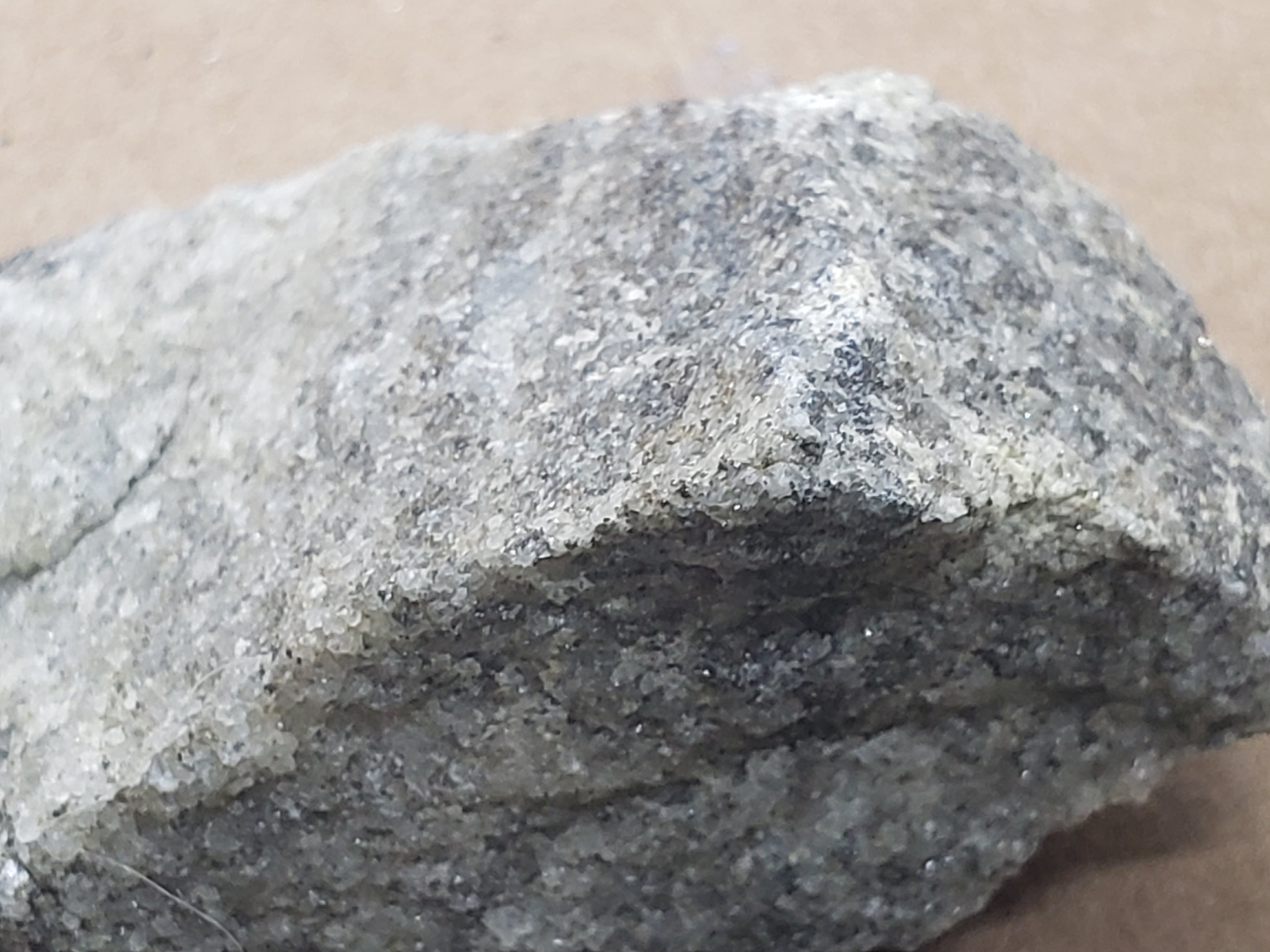 Niocalite specimen