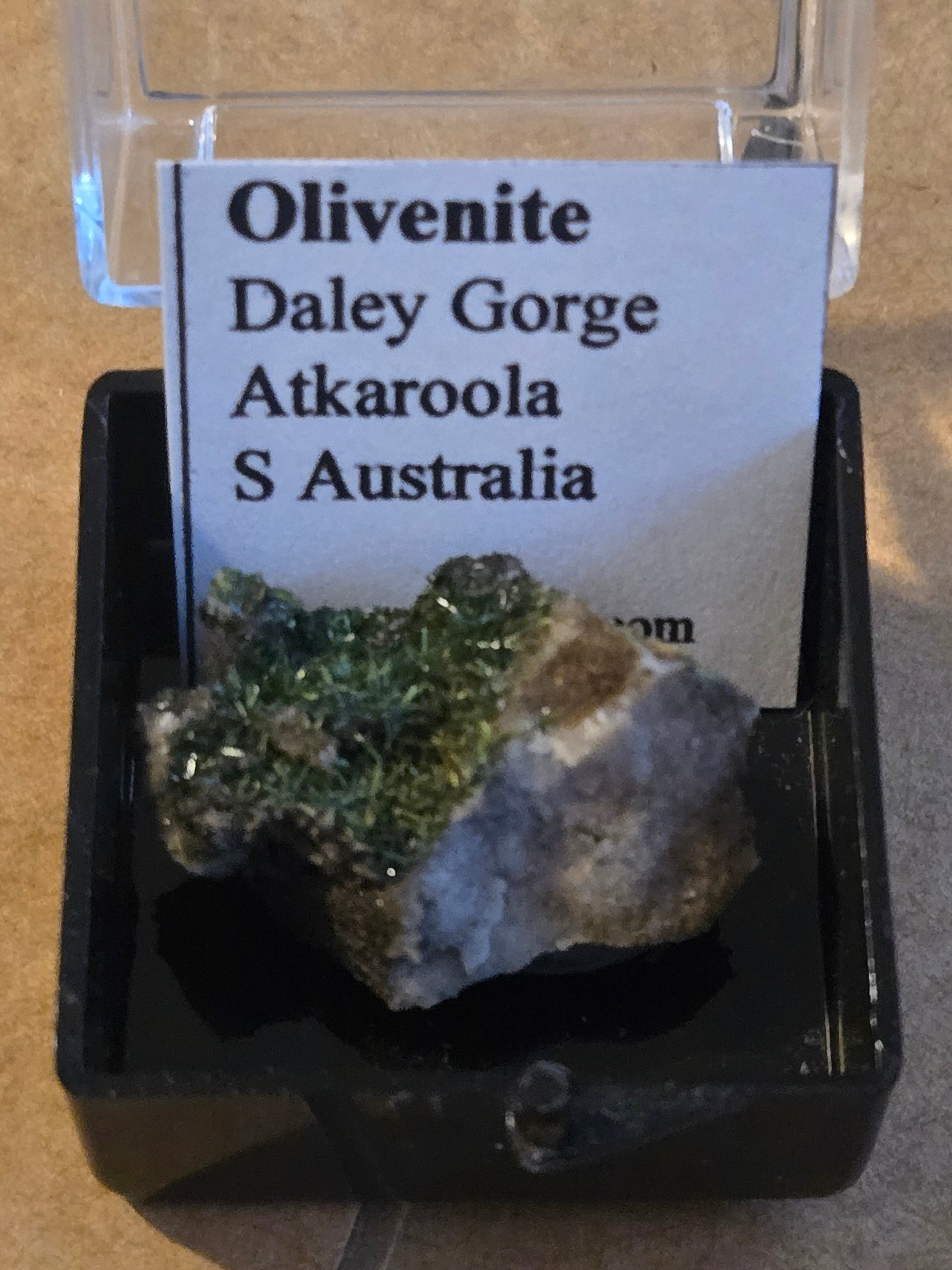 Olivenite