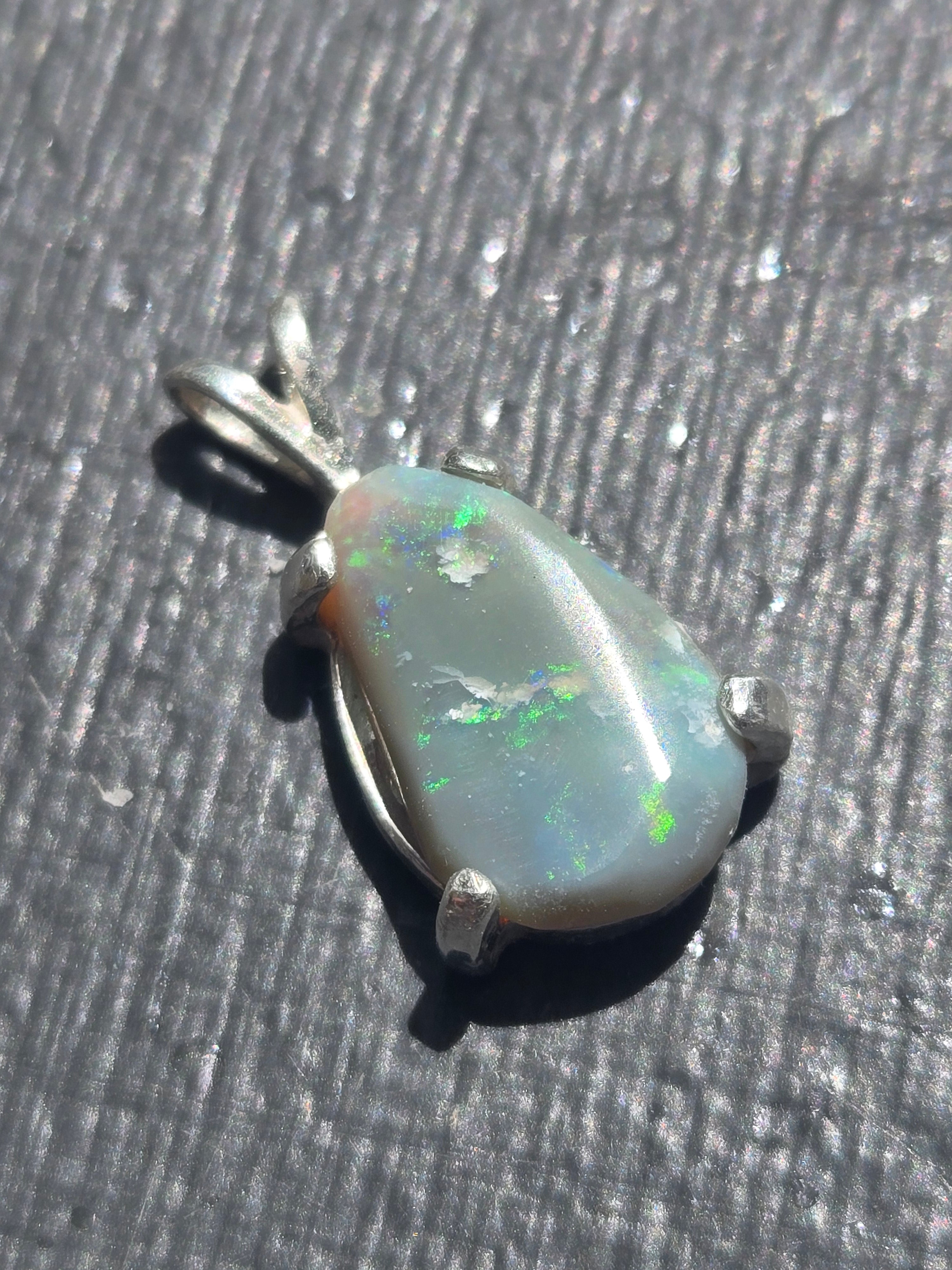 Opal pendant