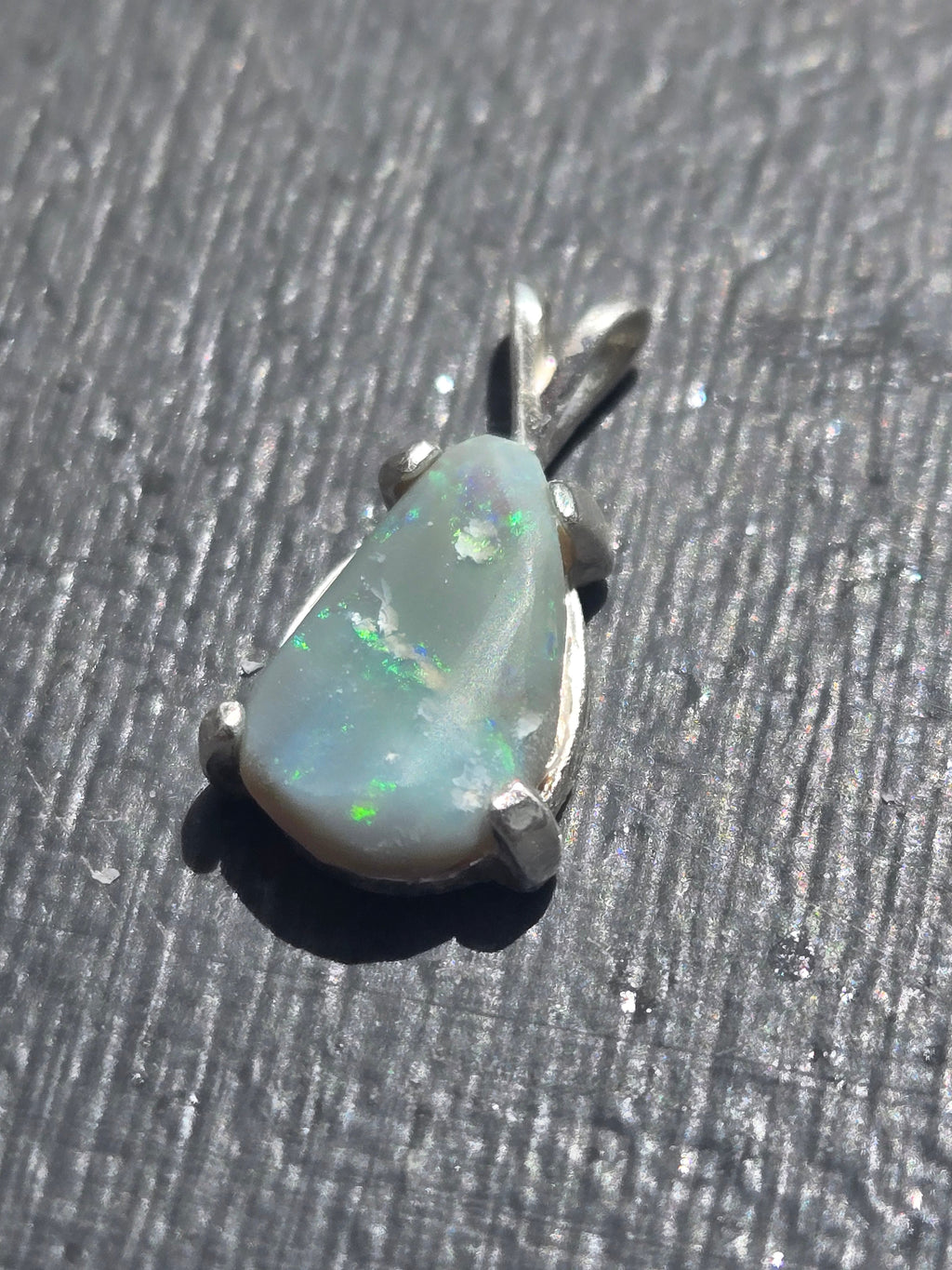 Opal pendant