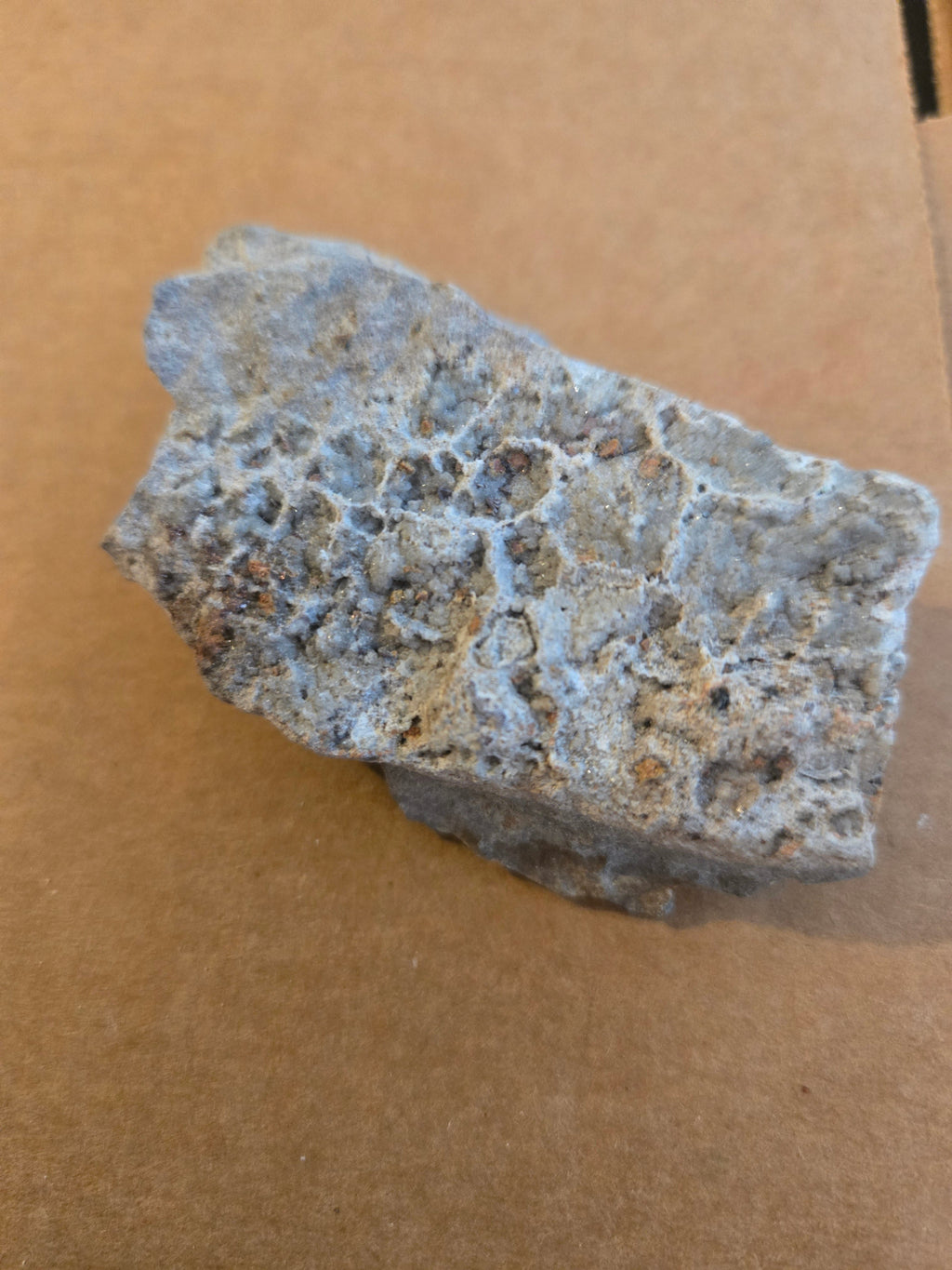 Osumilite specimen