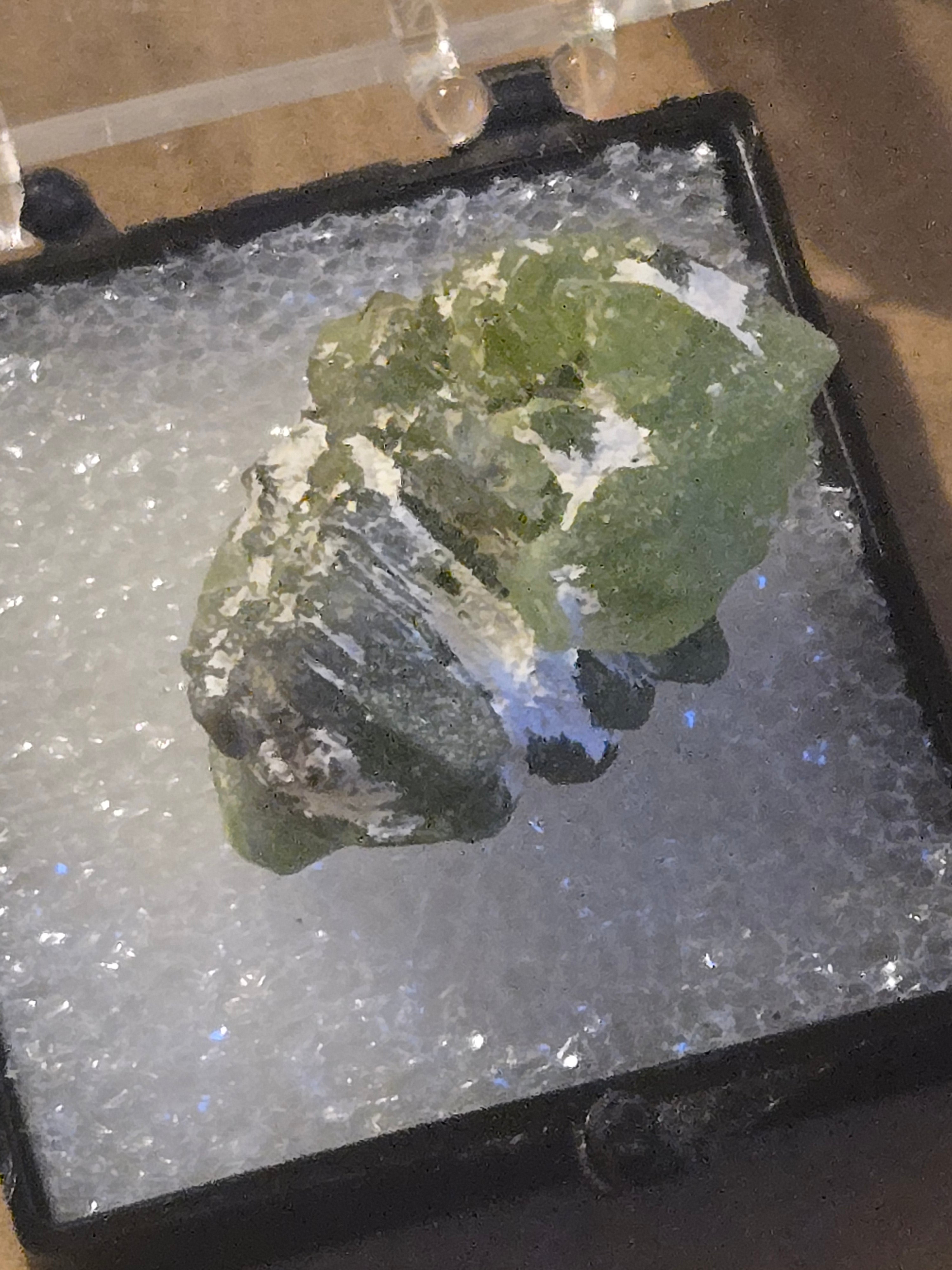 Pakistan Peridot specimen