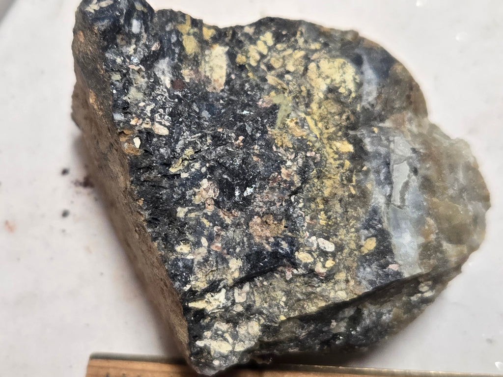 Parapierrotite with avicennite