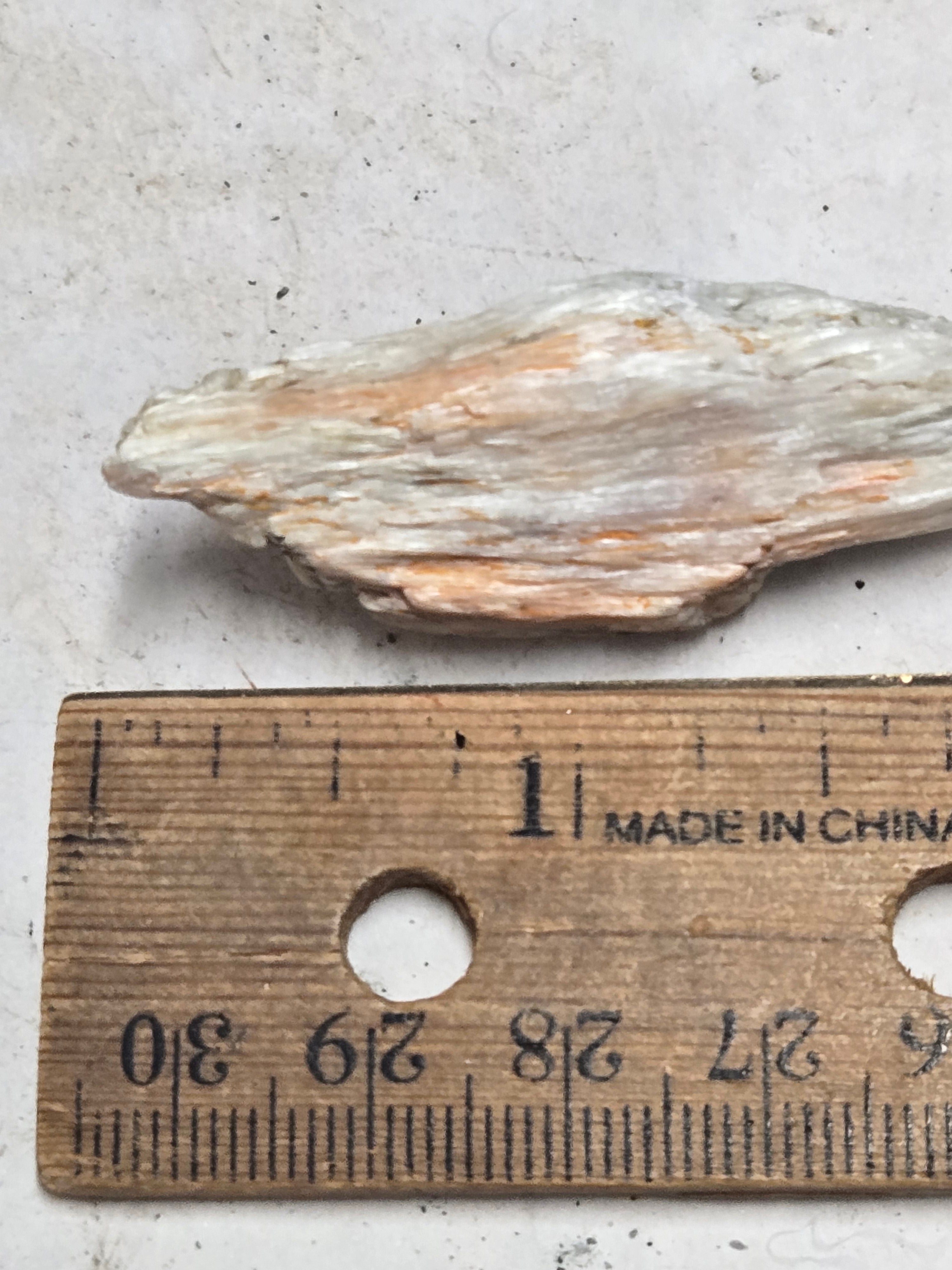 Pararealgar on ulexite