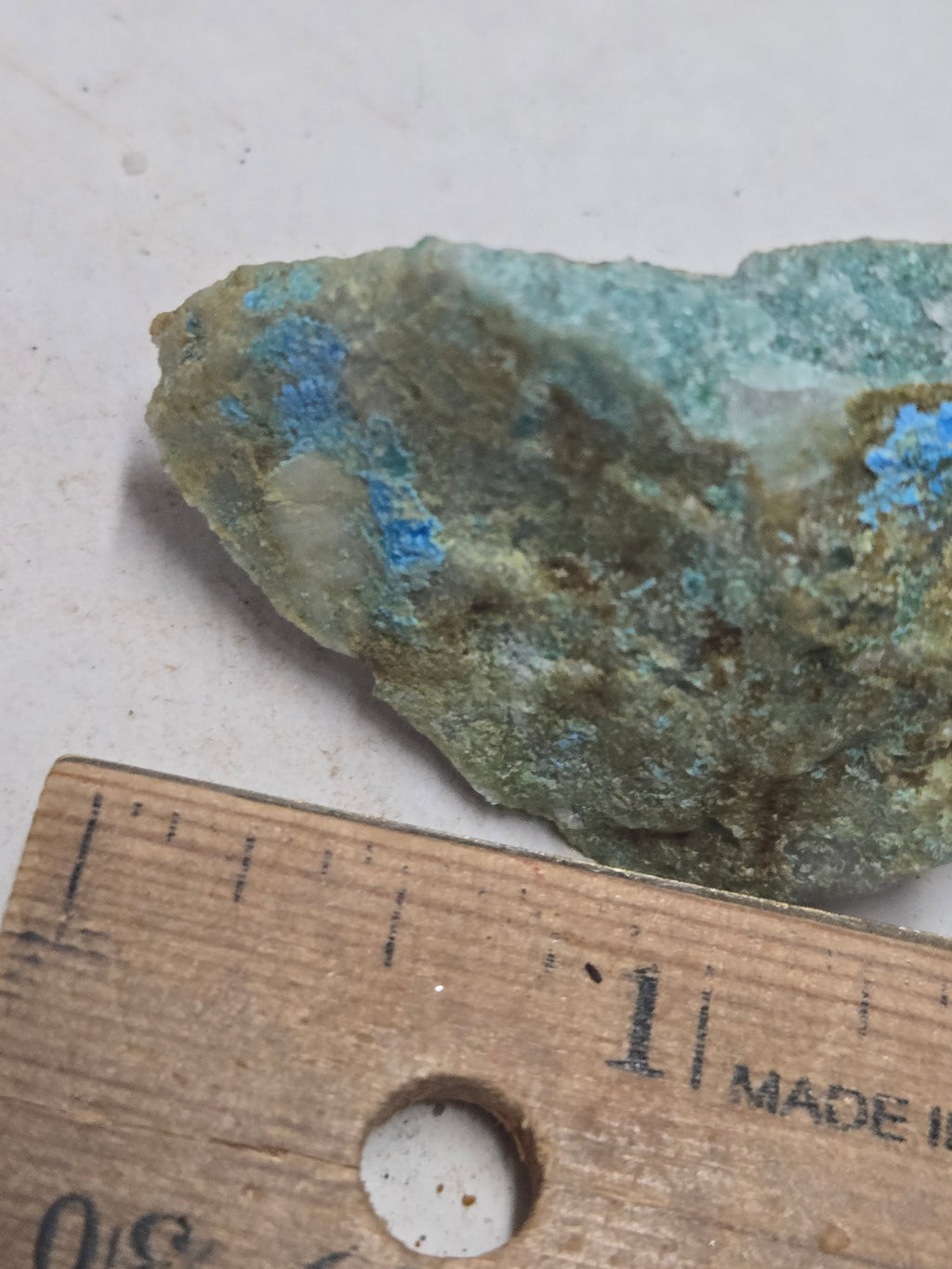Parnaite cyanotrichite lavendulan