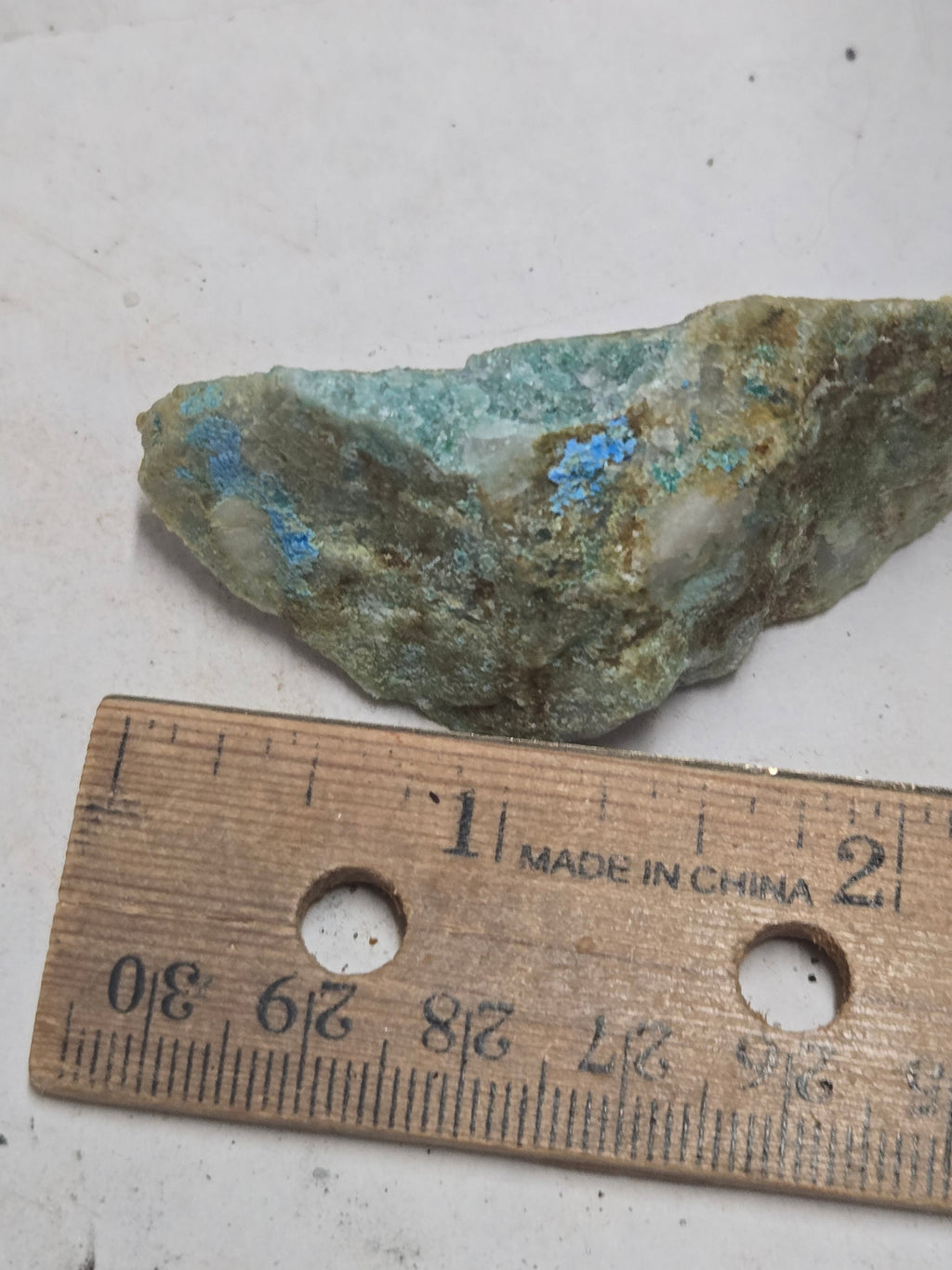 Parnaite cyanotrichite lavendulan