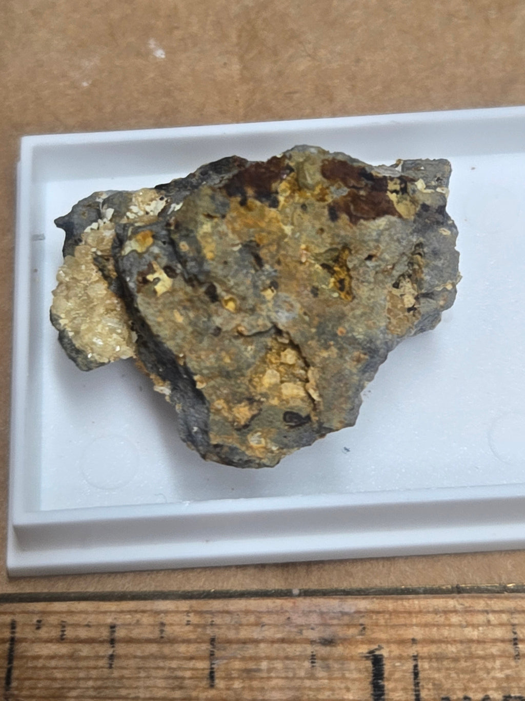 Paulingite