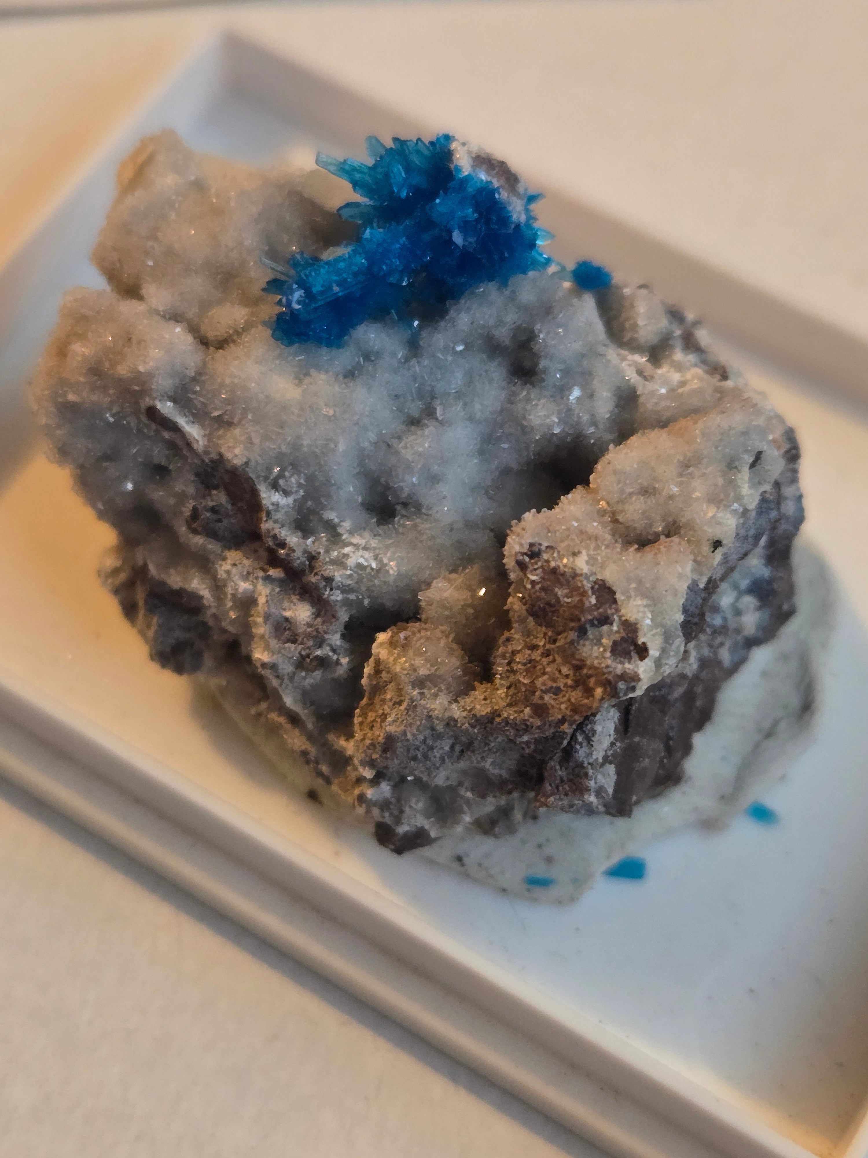 Pentagonite