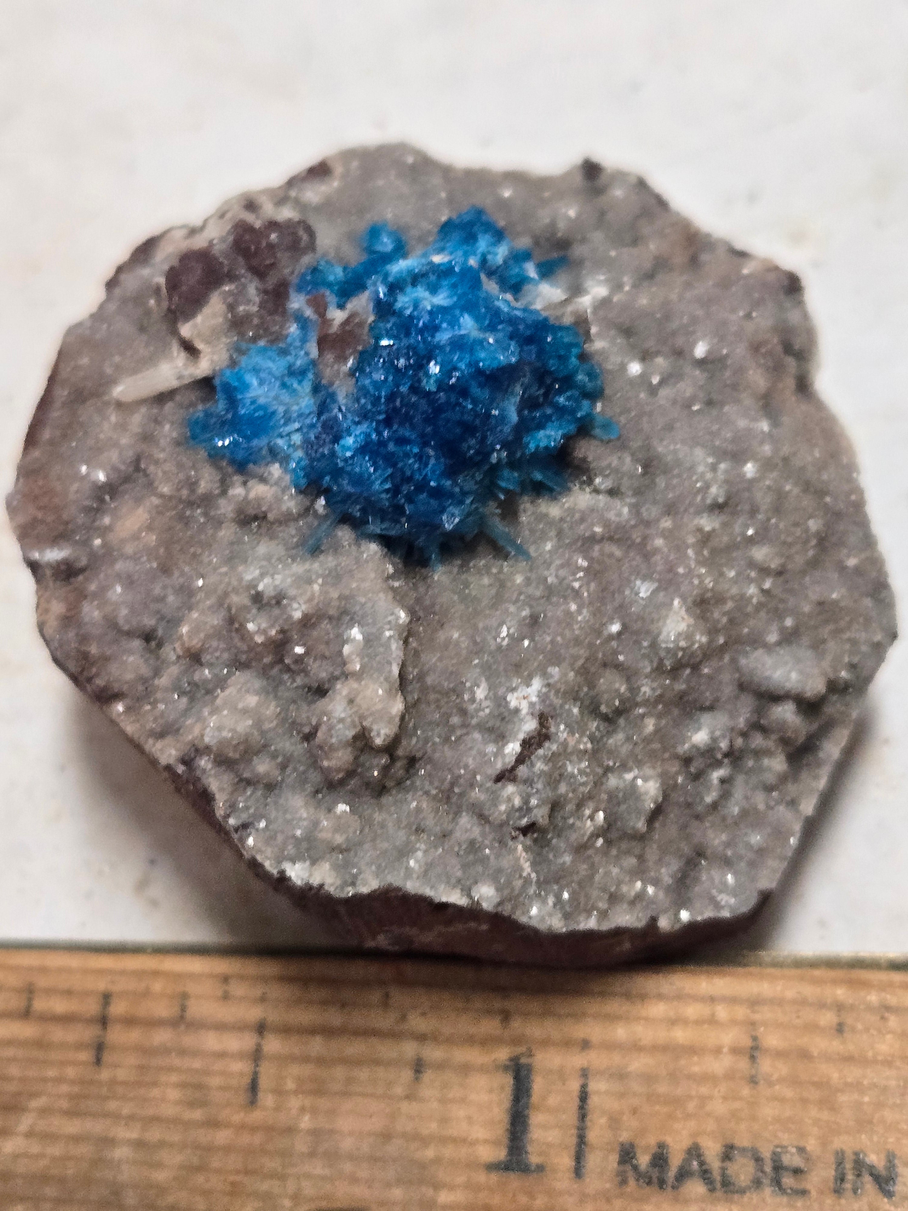 Pentagonite