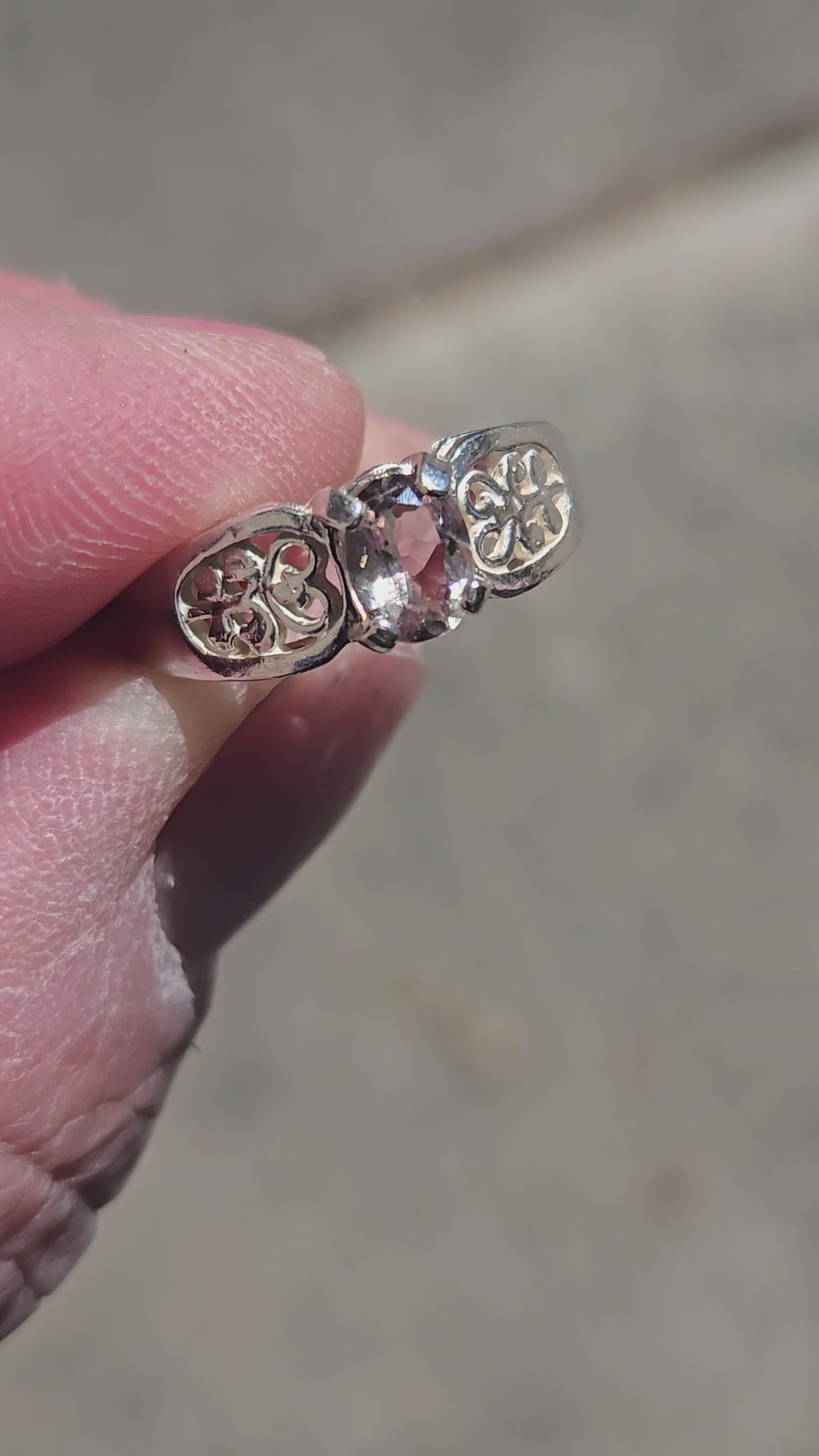 Color change Diaspore Filgree ring