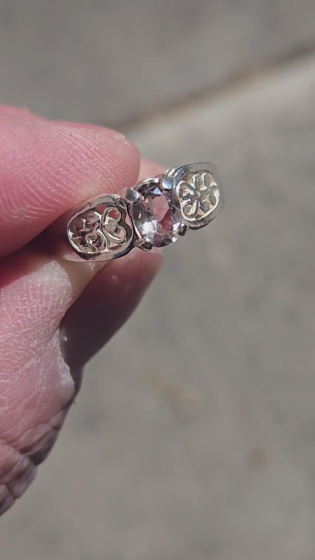 Color change Diaspore Filgree ring