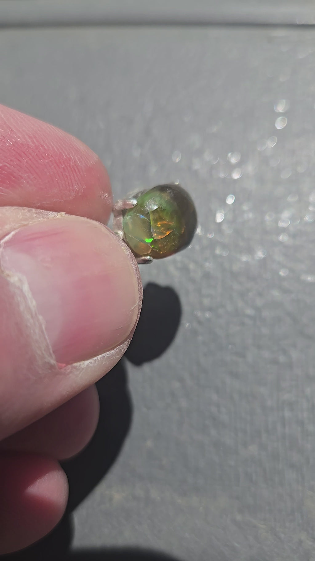 Welo Opal pendant