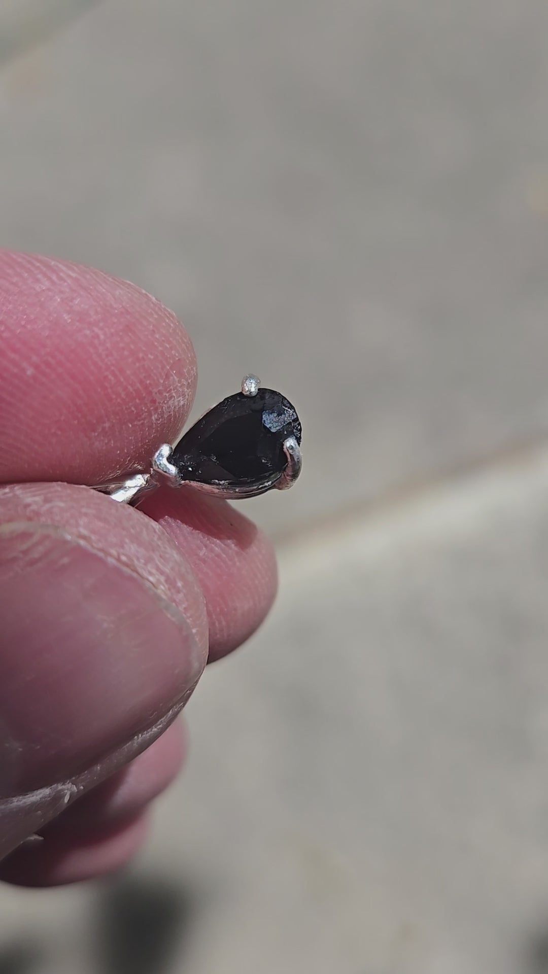 Spinel pear pendant