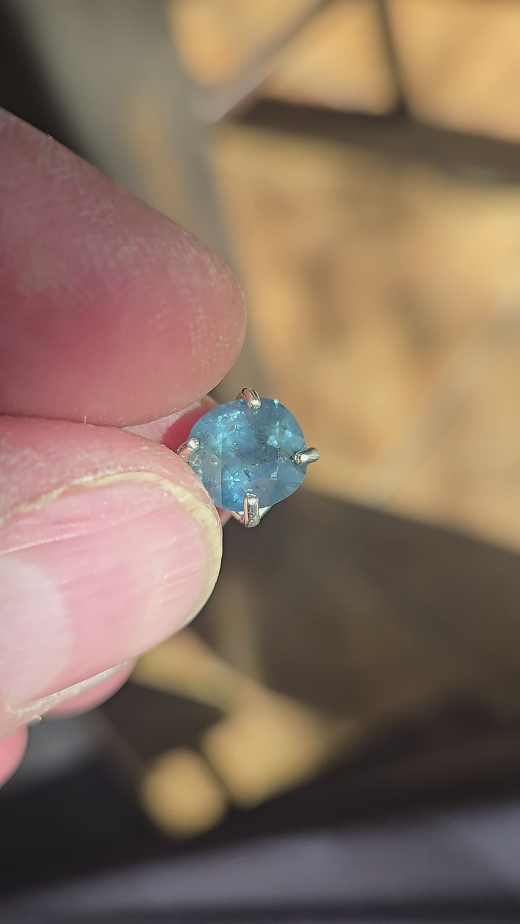 Sapphire cushion pendant