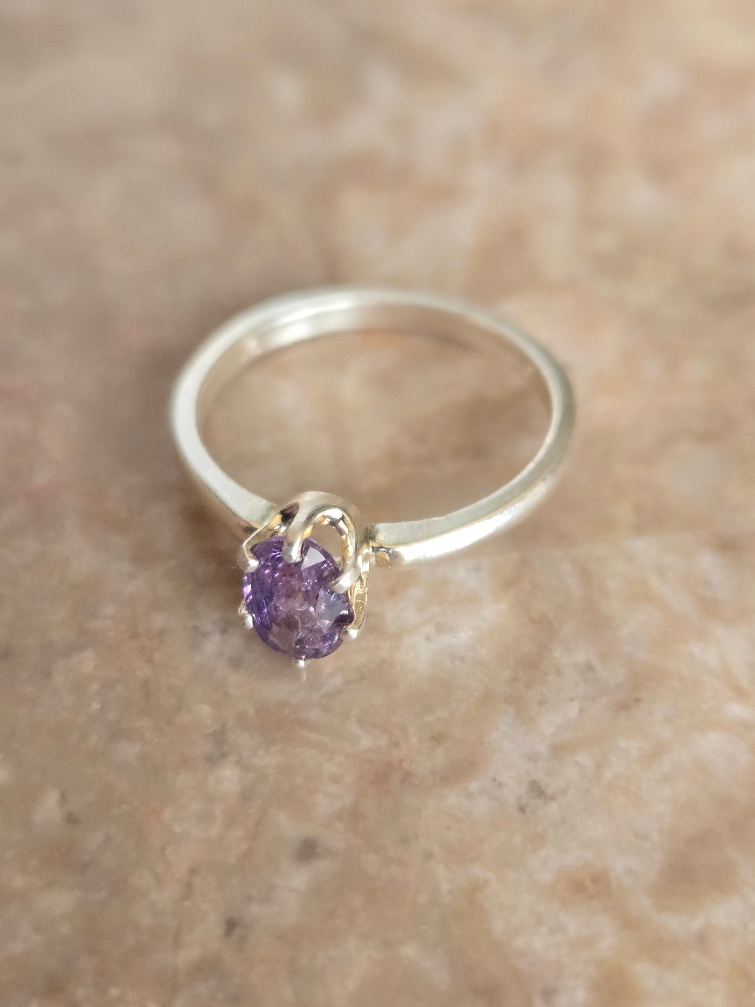 Purple sapphire ring
