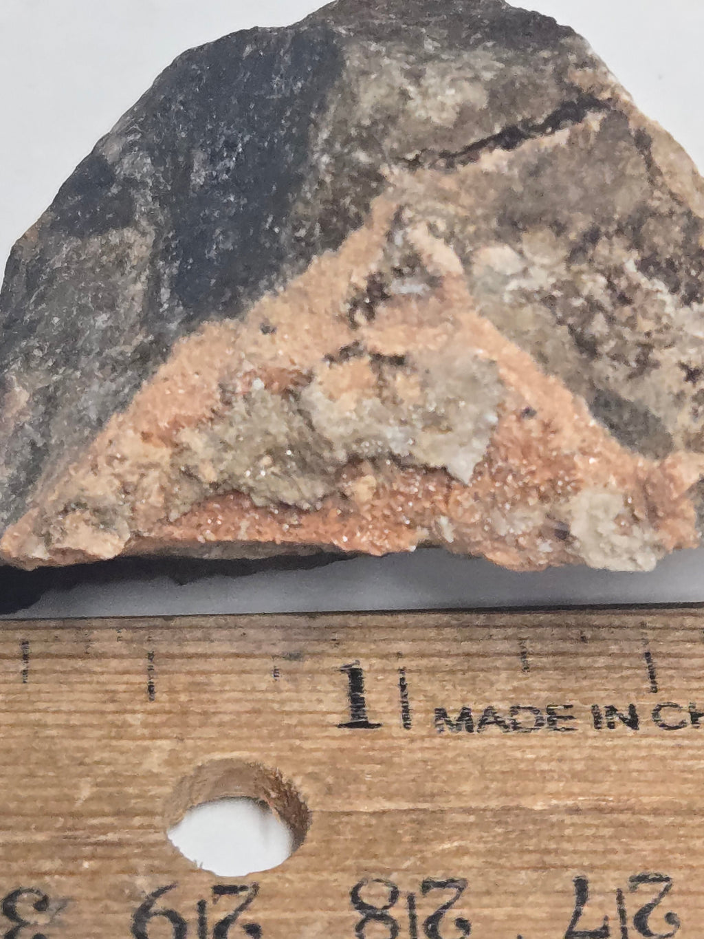 Pyroxmangite specimen